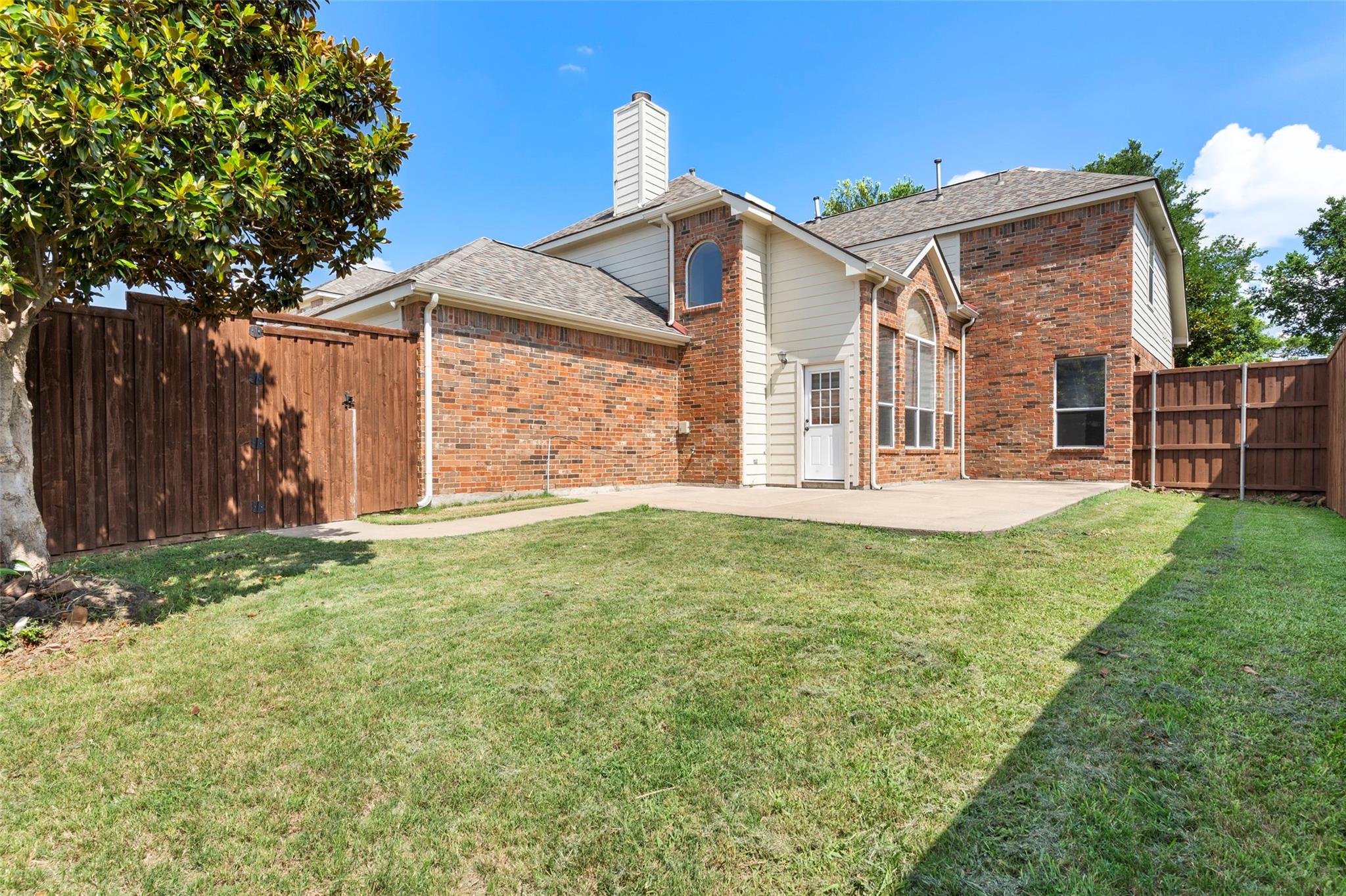 main property photo 39