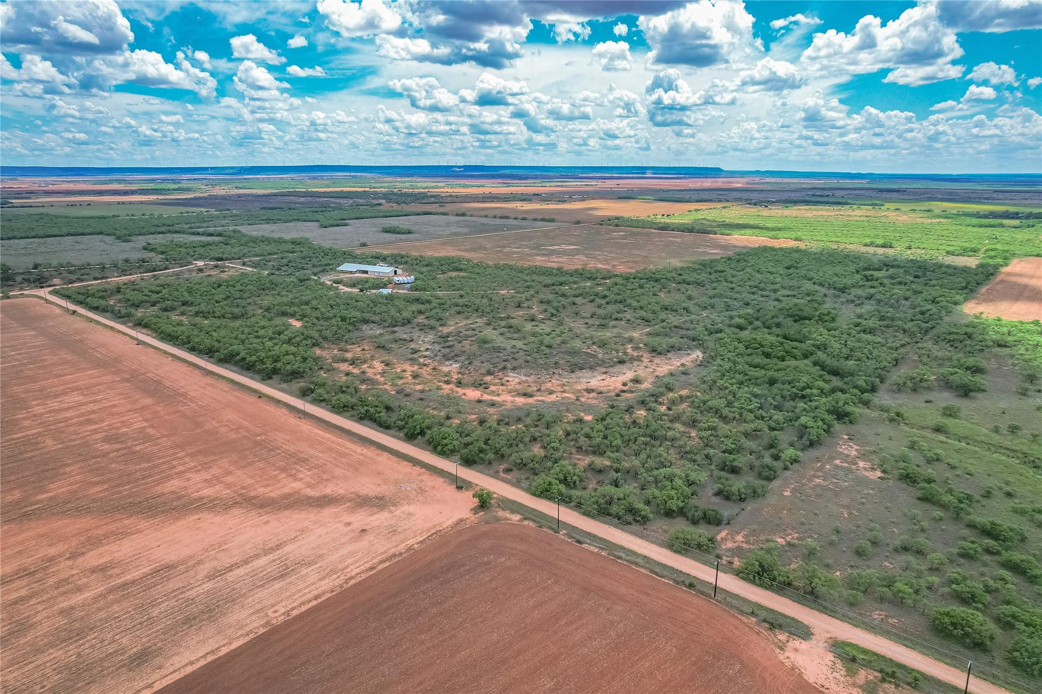 main property photo 10