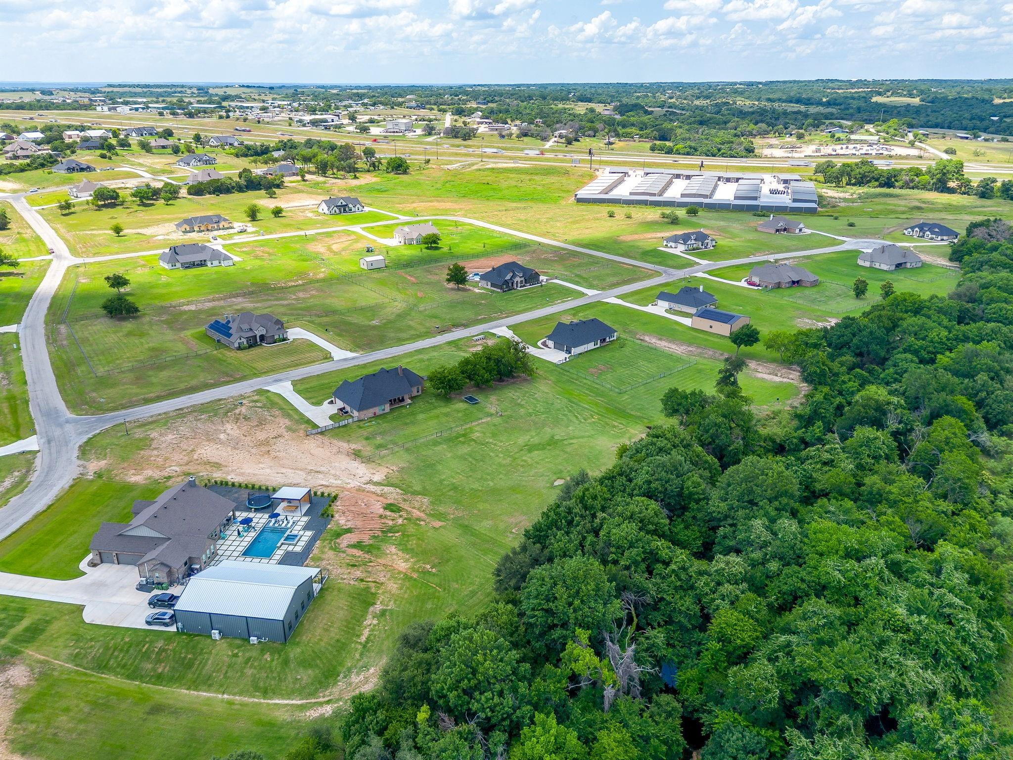 main property photo 7