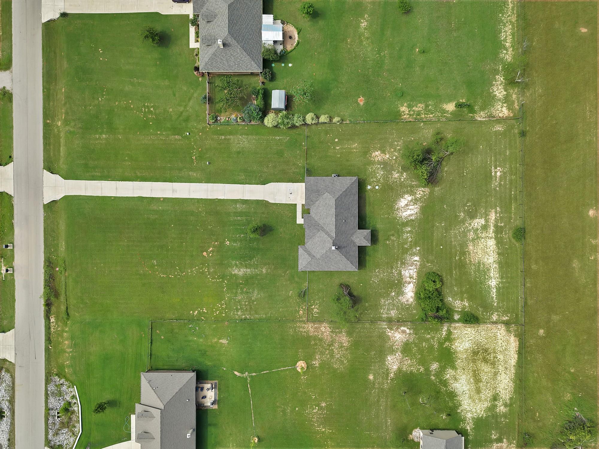 main property photo 18