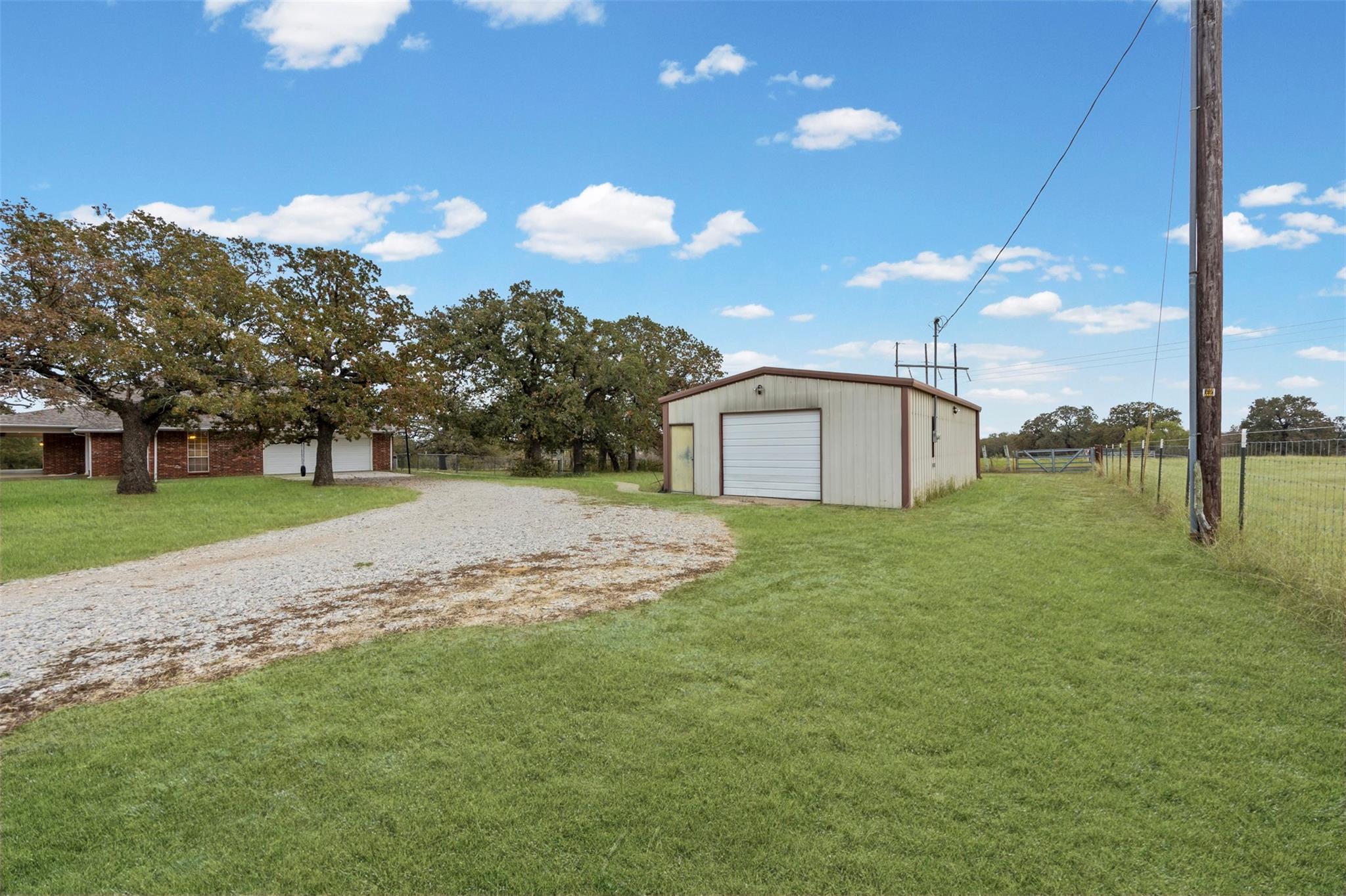 main property photo 34