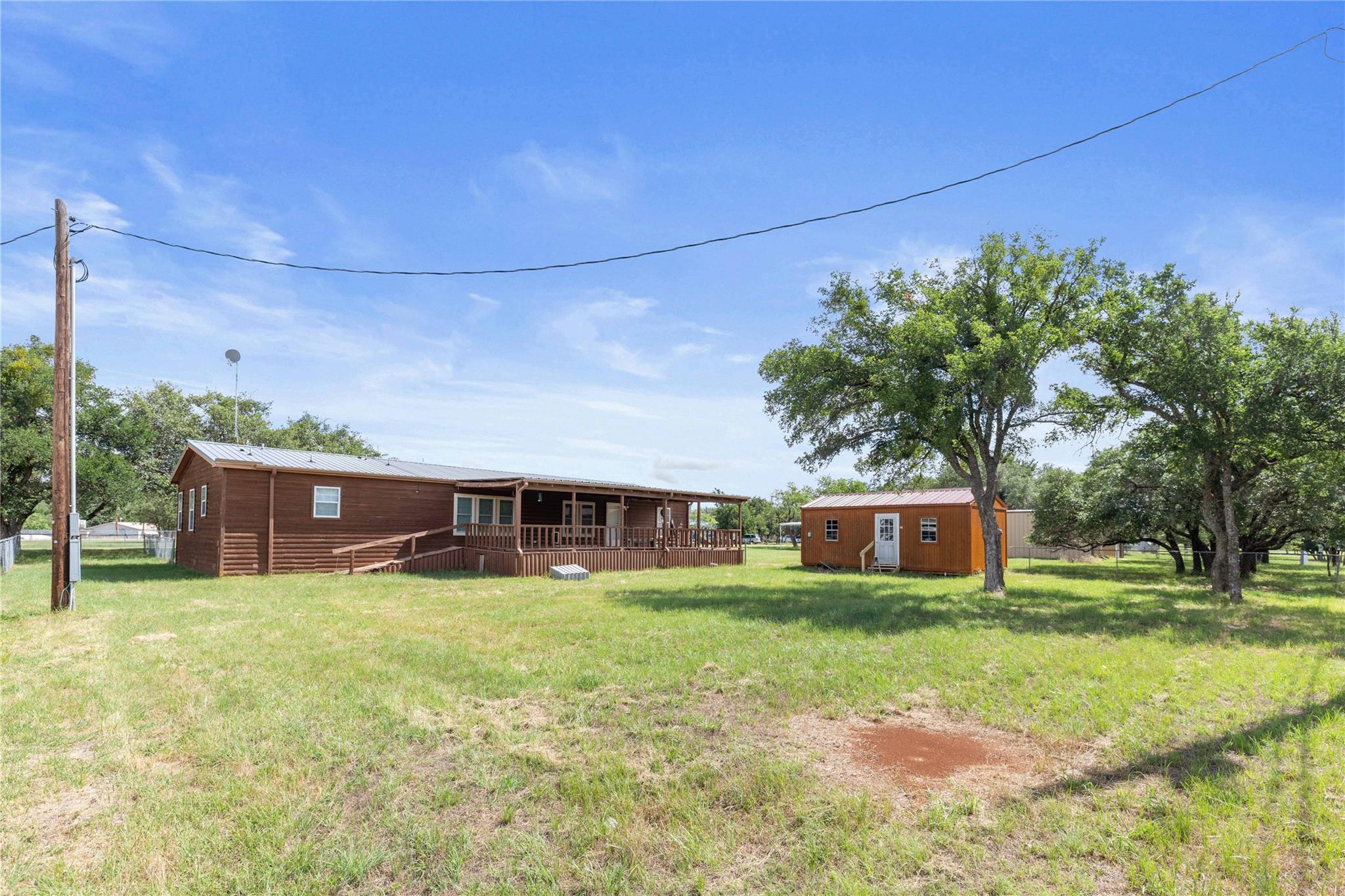 main property photo 35