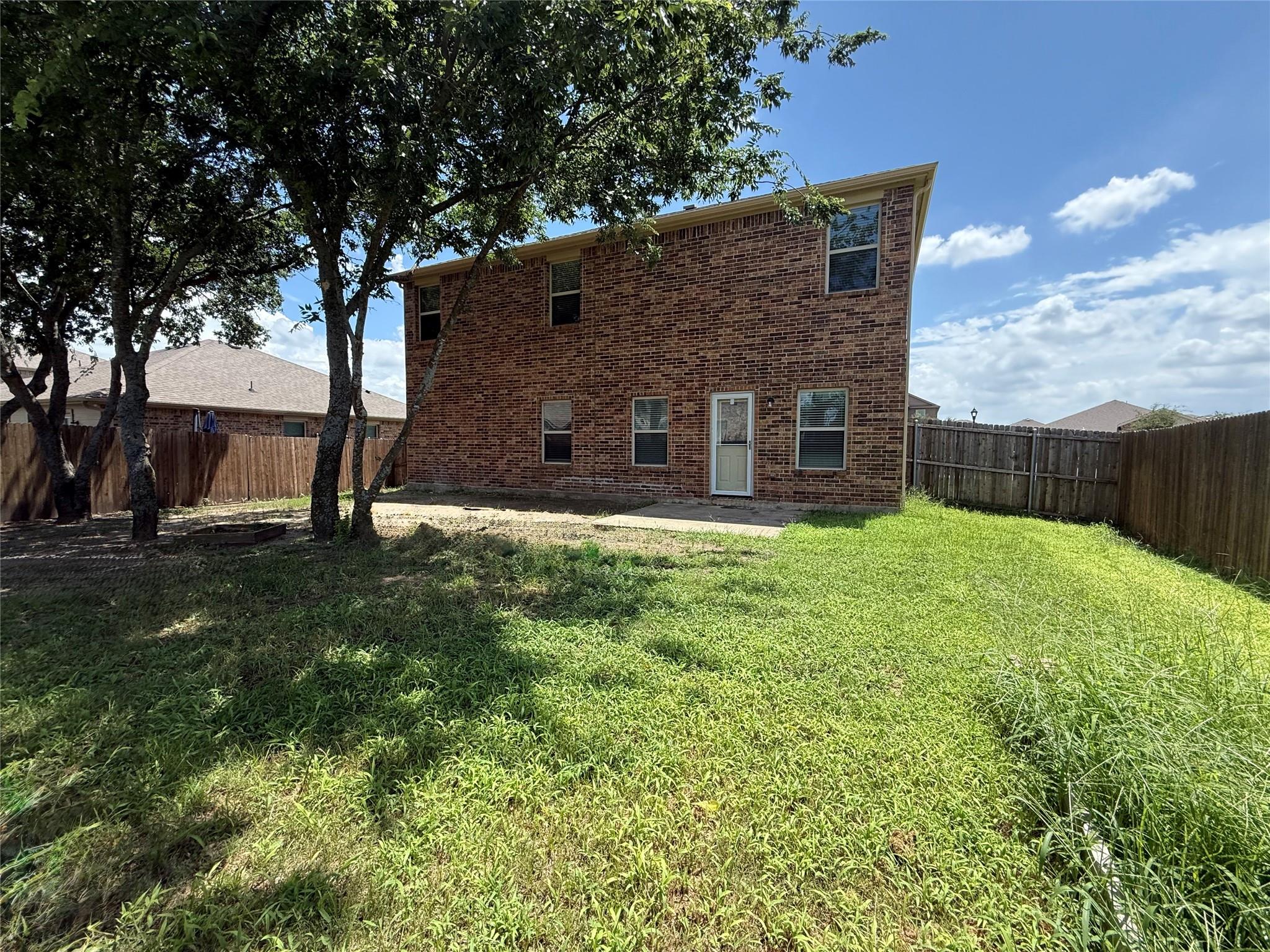 main property photo 35