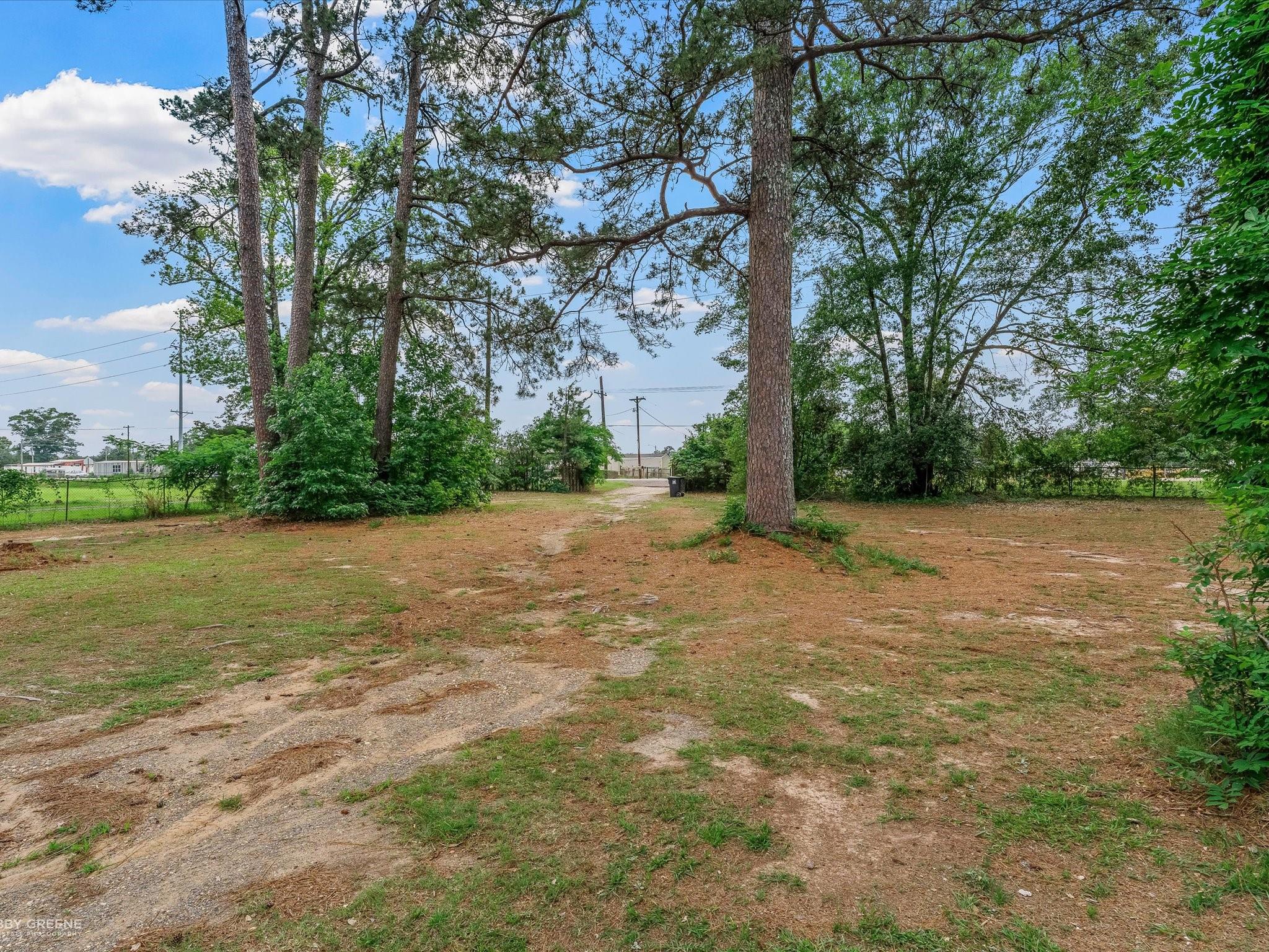 main property photo 13