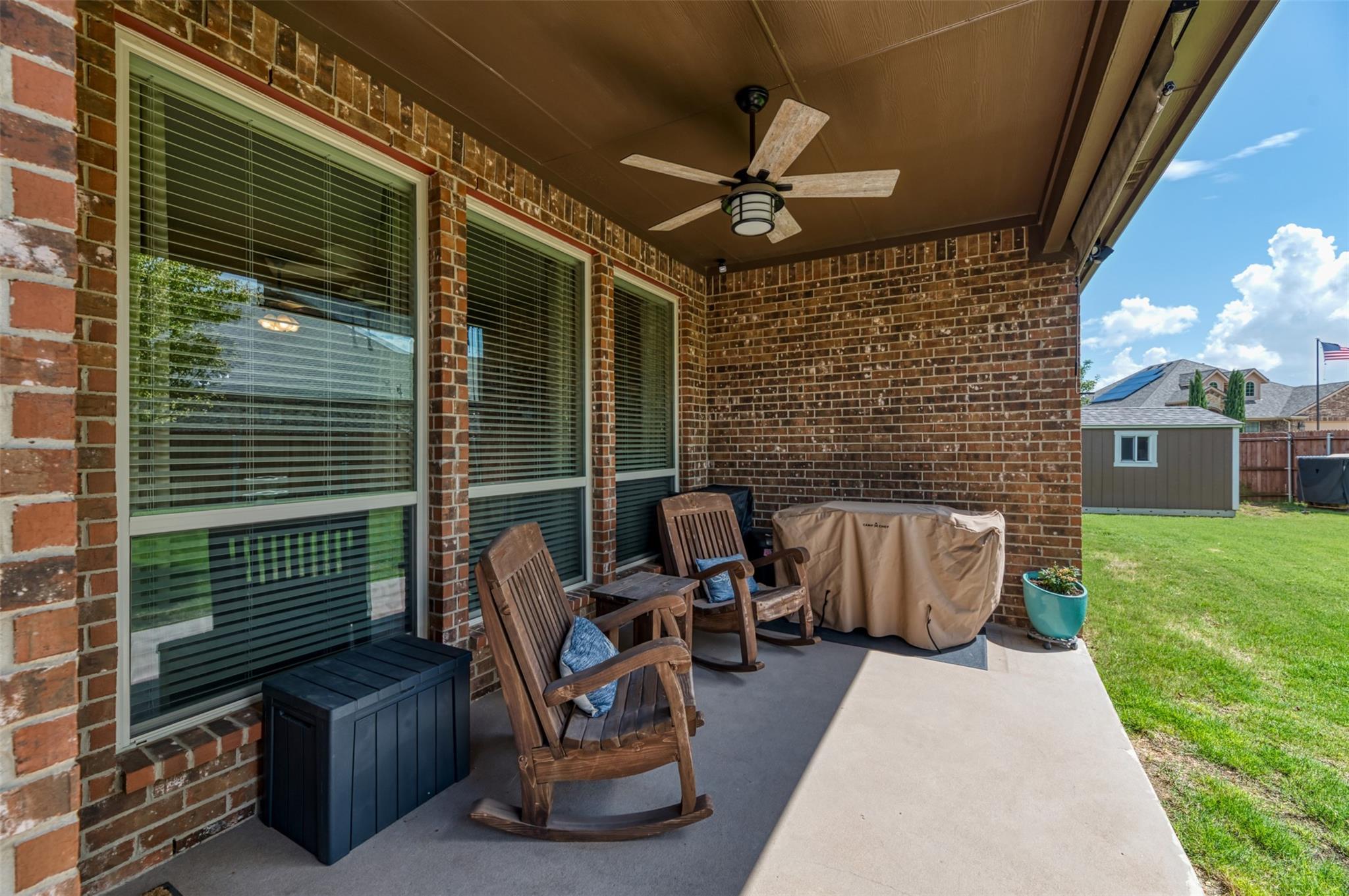 main property photo 23