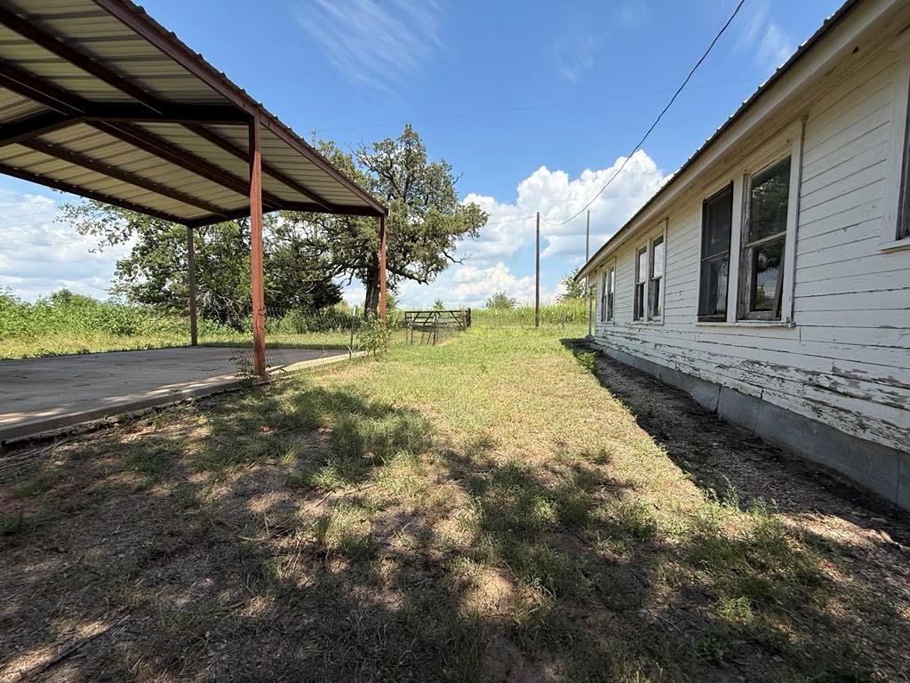 main property photo 6