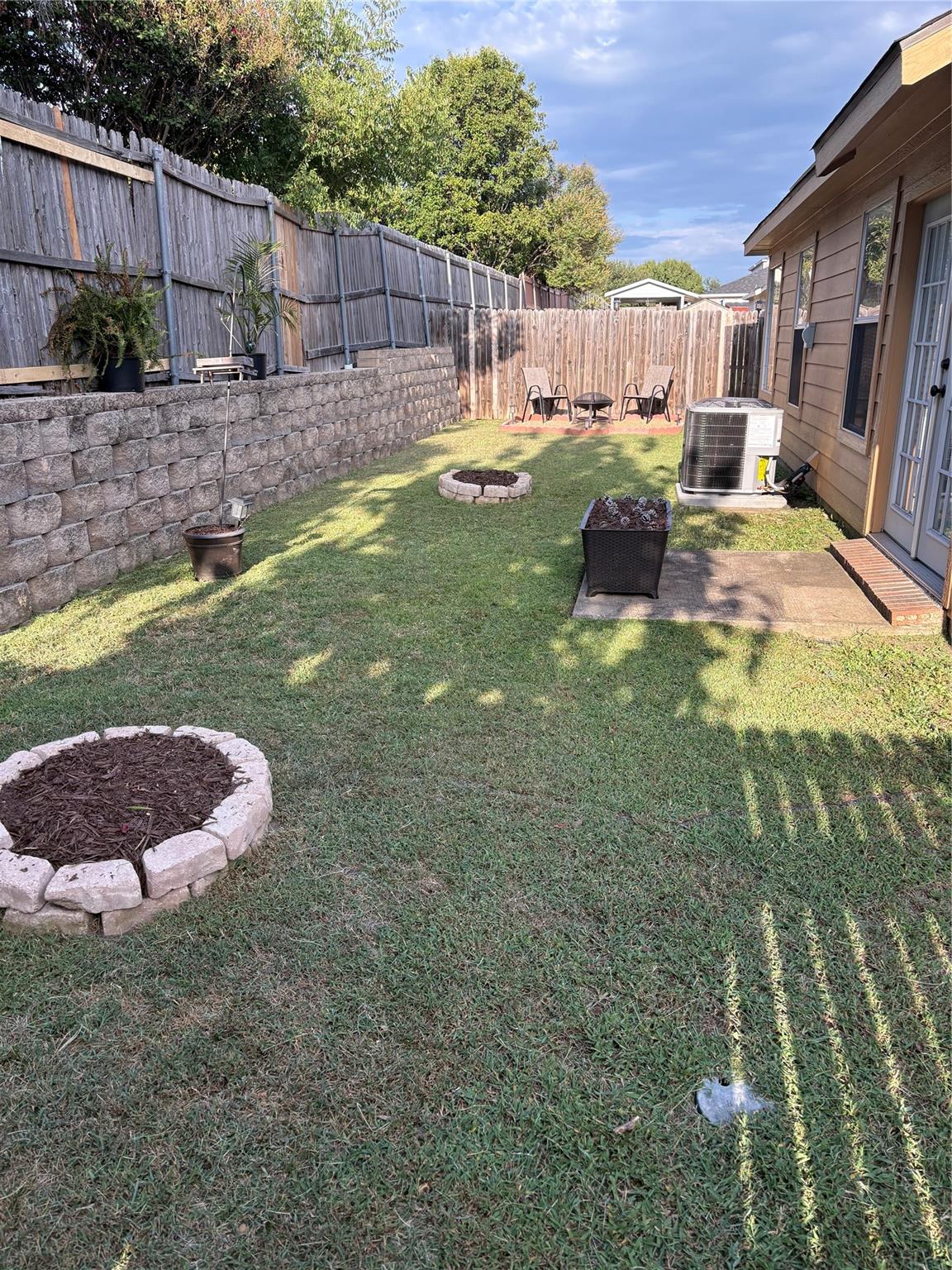 main property photo 23