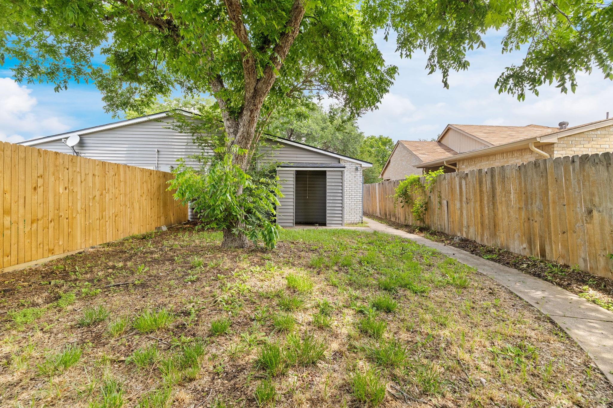 main property photo 5
