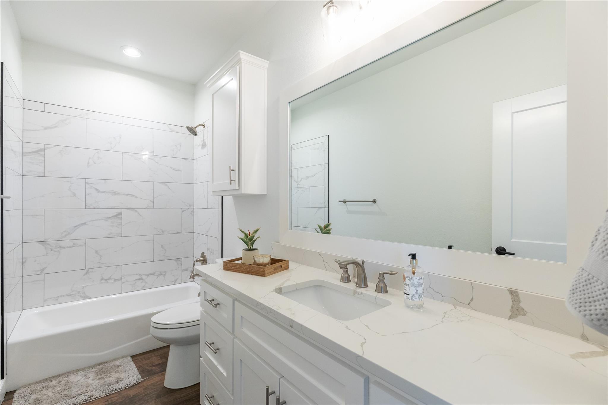 property viewer photo 27