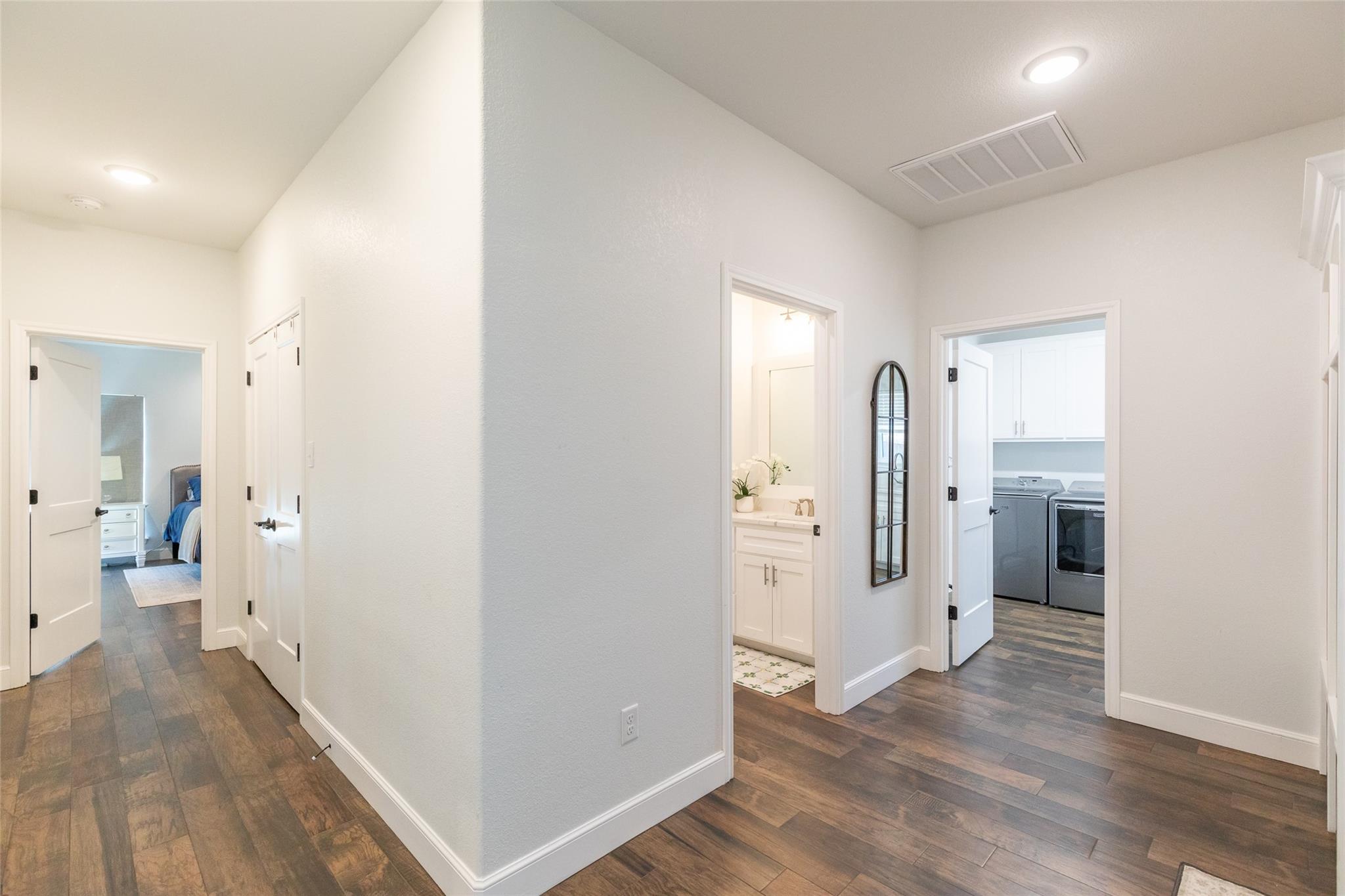 property viewer photo 34
