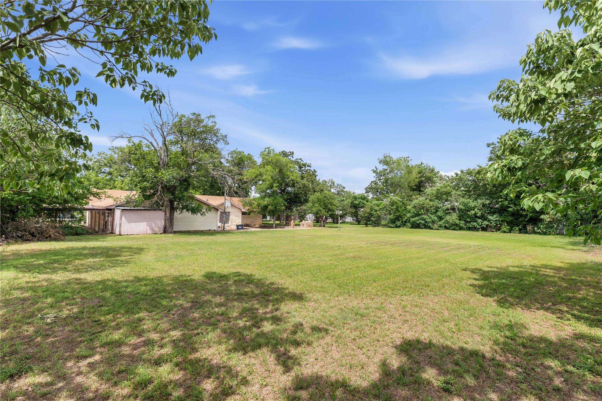 main property photo 17
