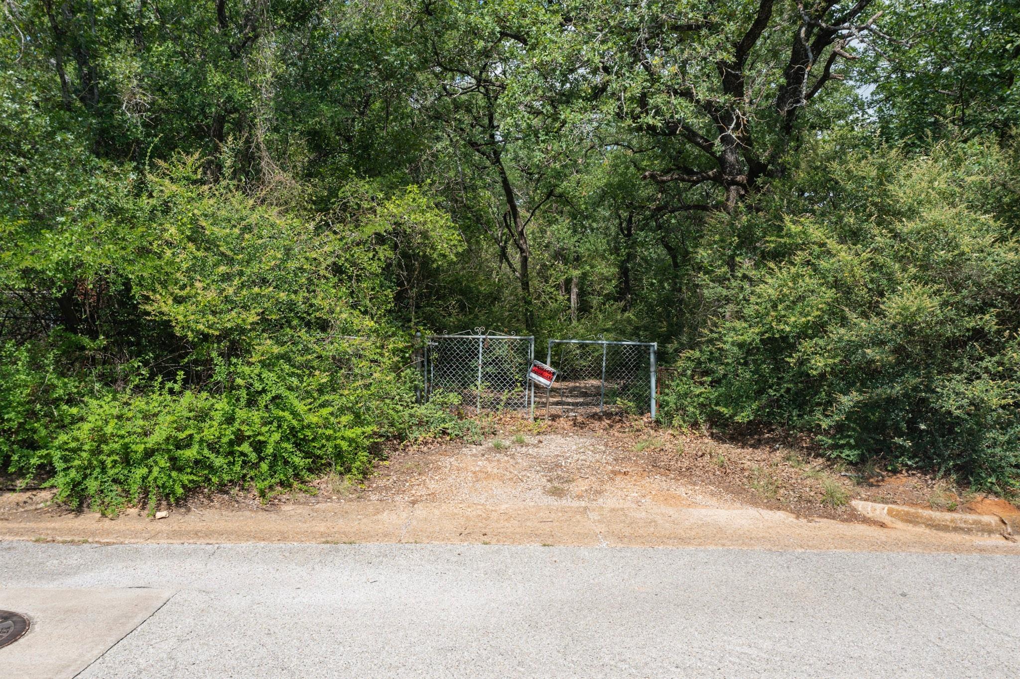 main property photo 15