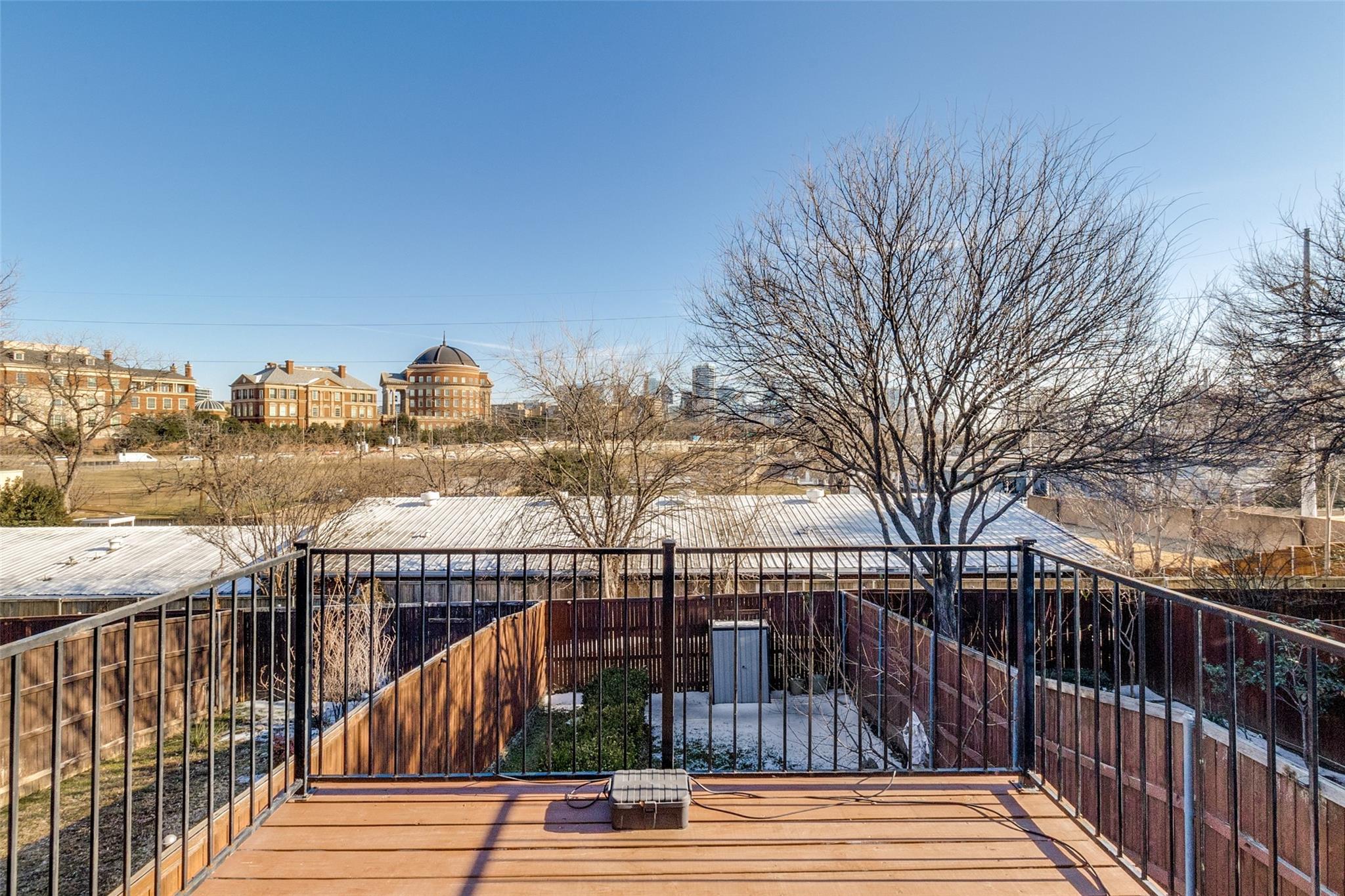 main property photo 20
