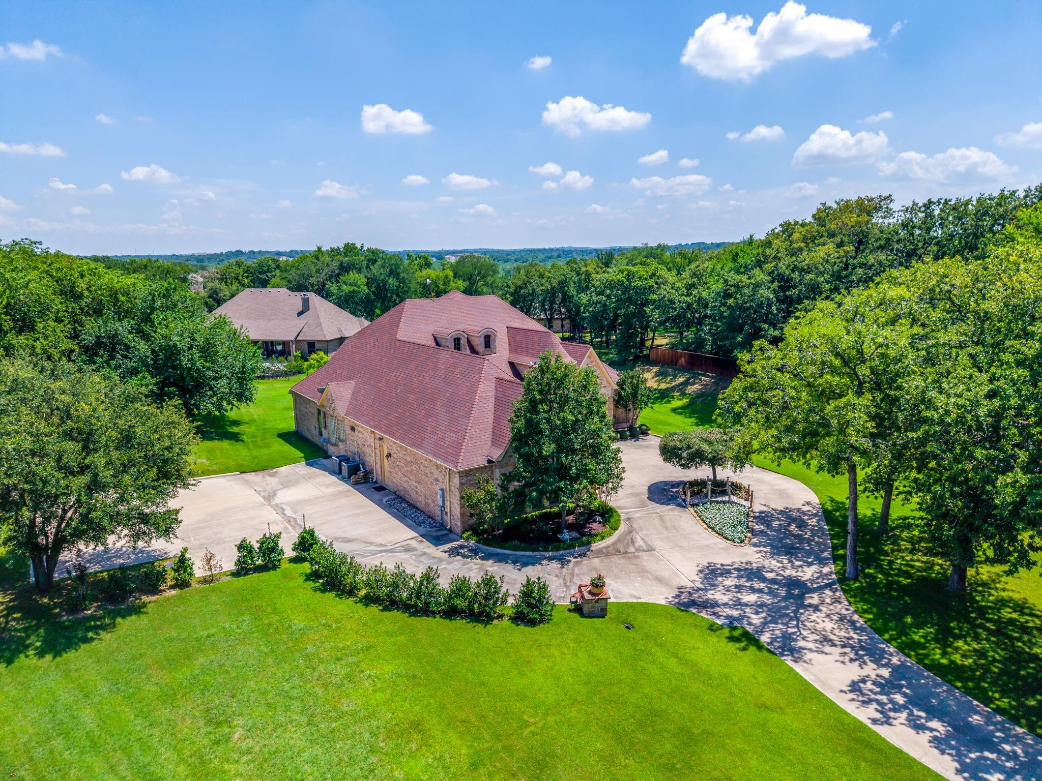 main property photo 37