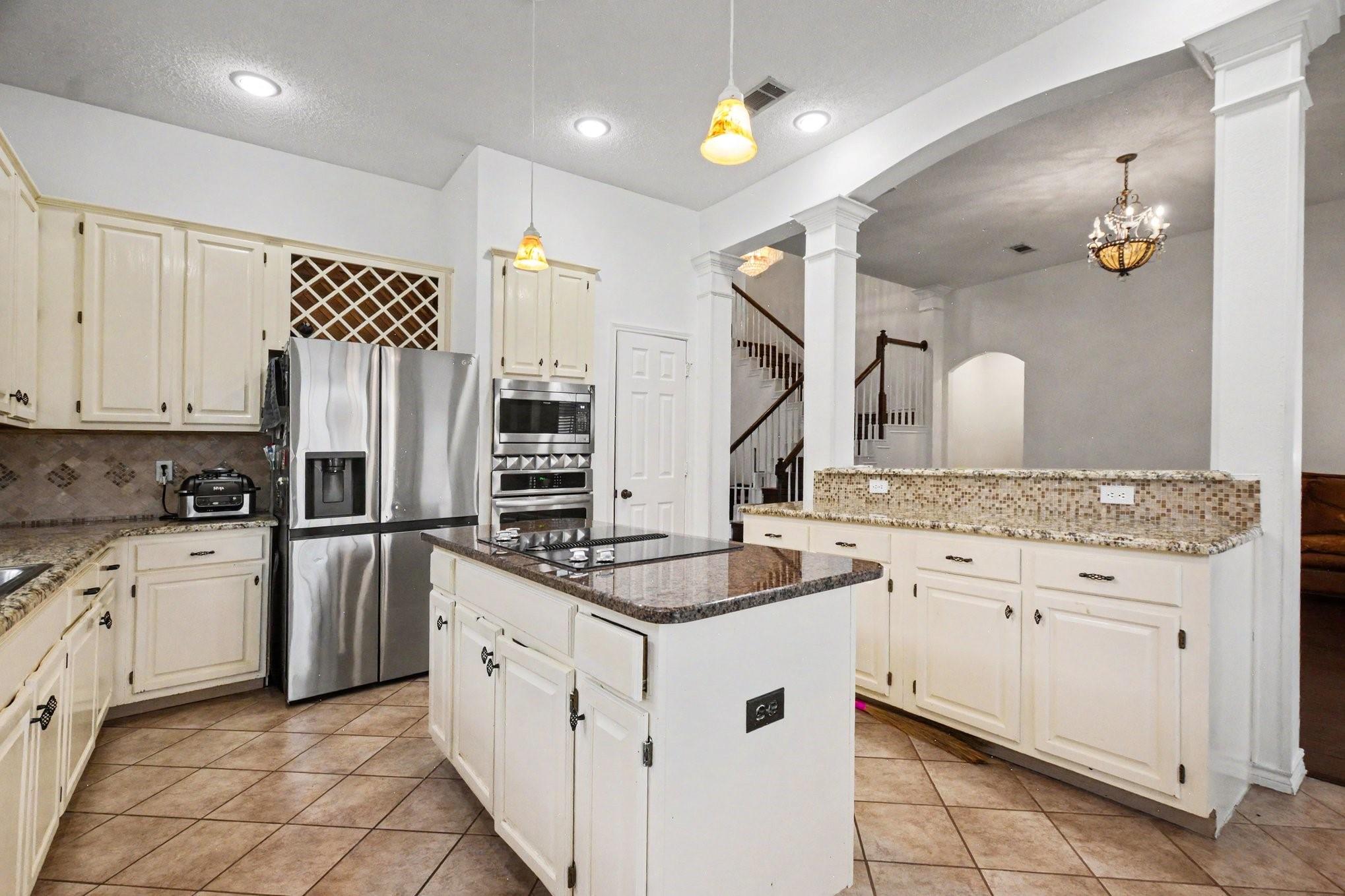 main property photo 4