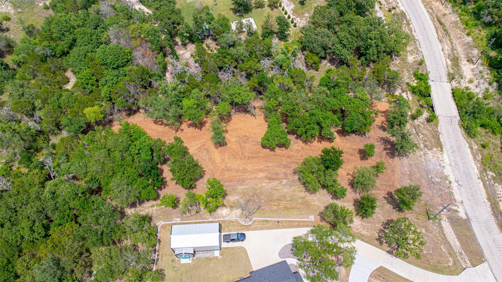 main property photo 36