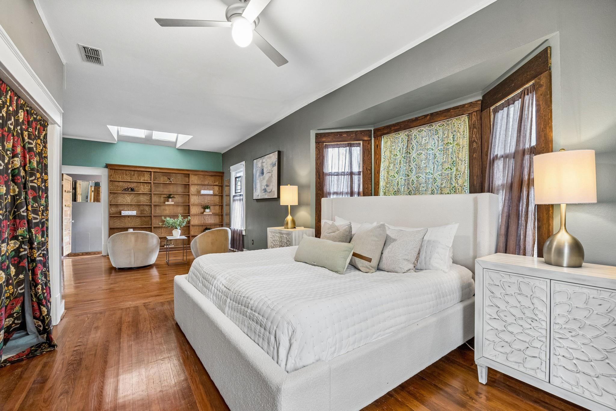 main property photo 22