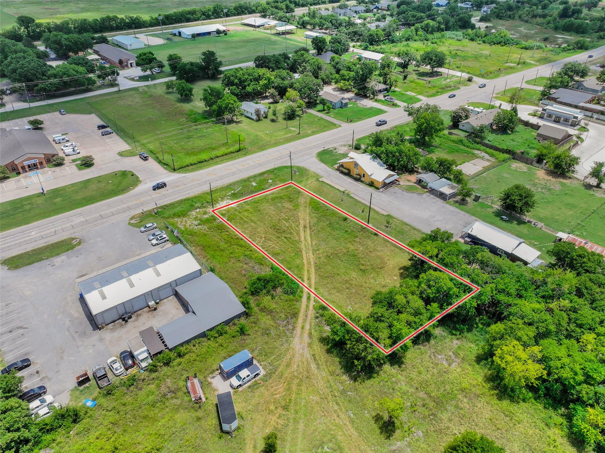 main property photo 2