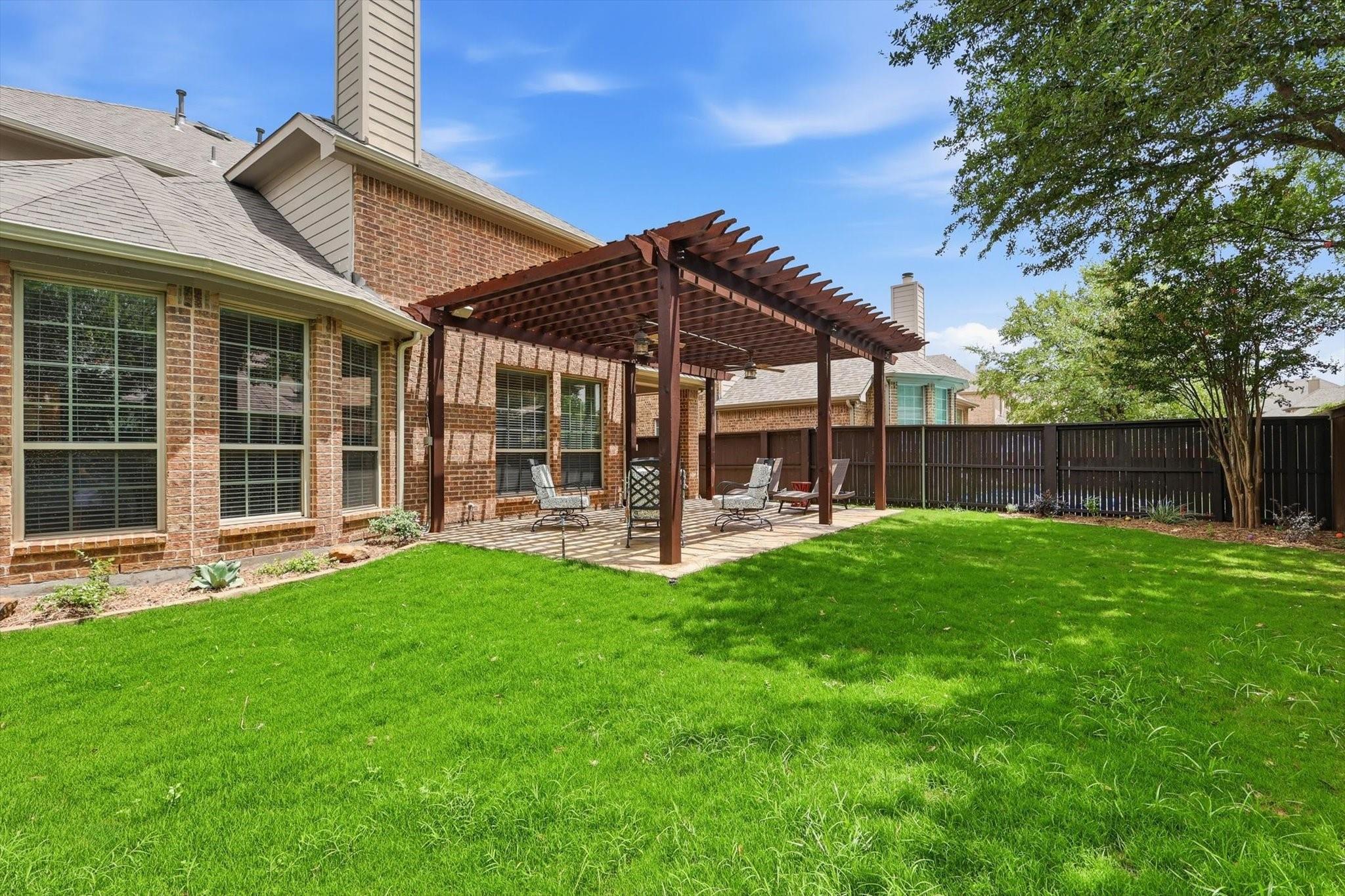 main property photo 31