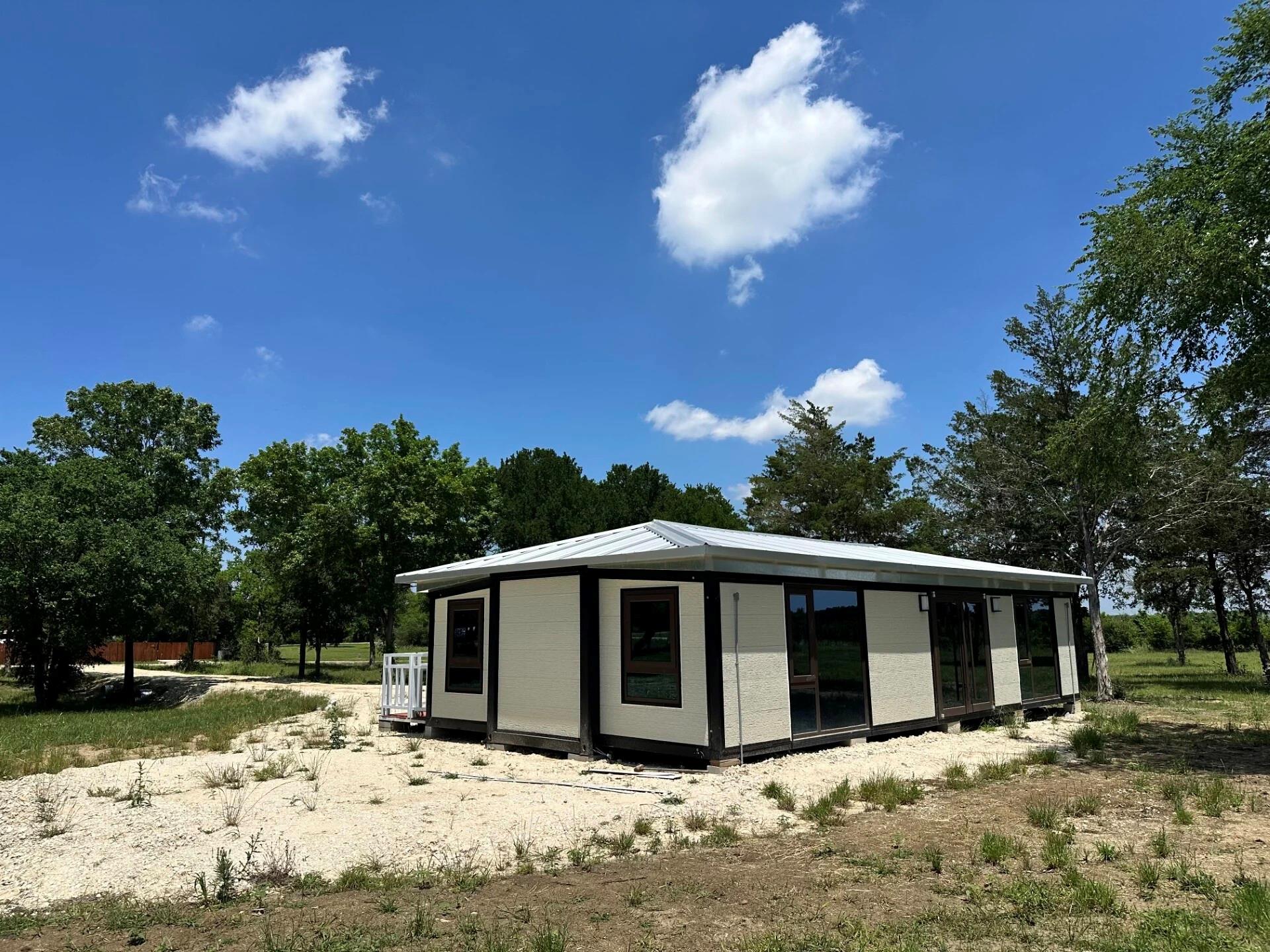 main property photo 22