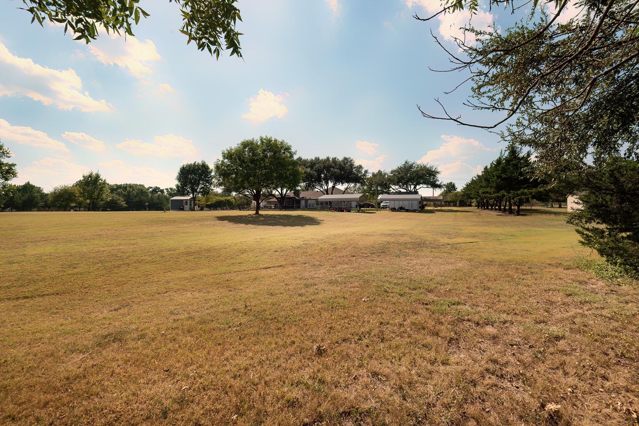 main property photo 36