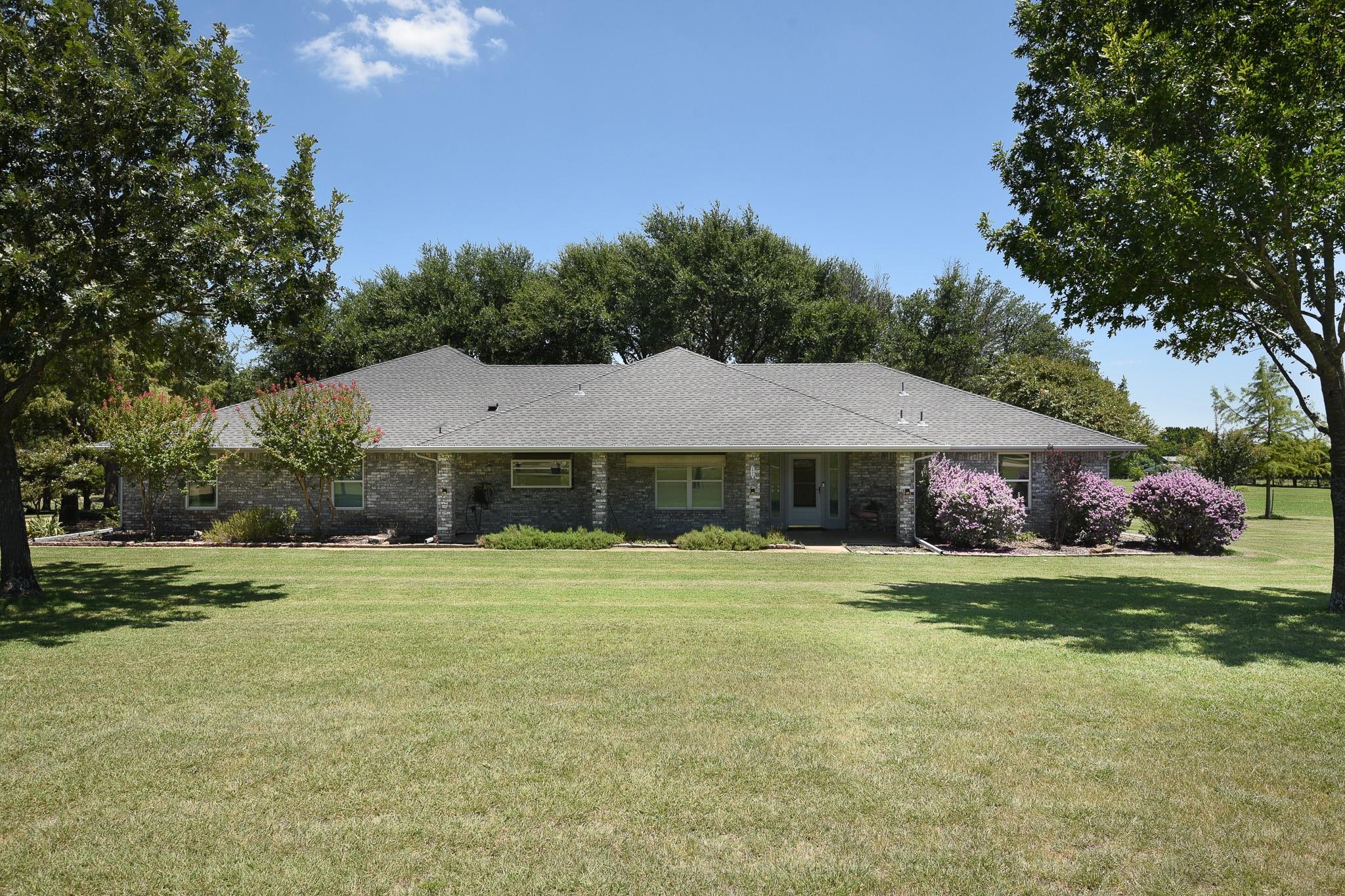 main property photo 39