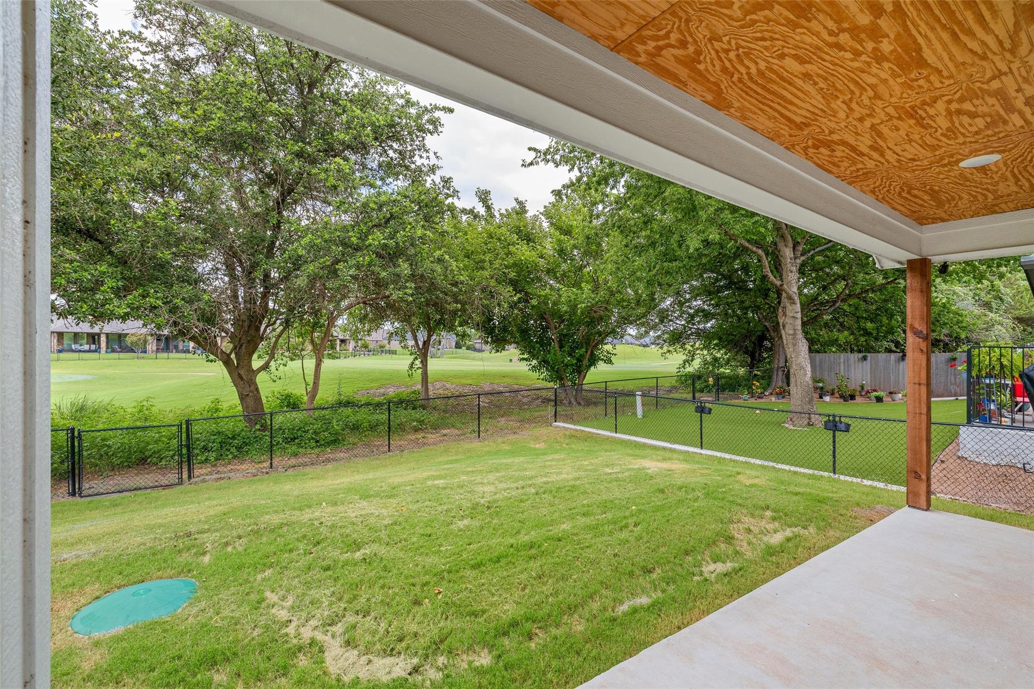 main property photo 26