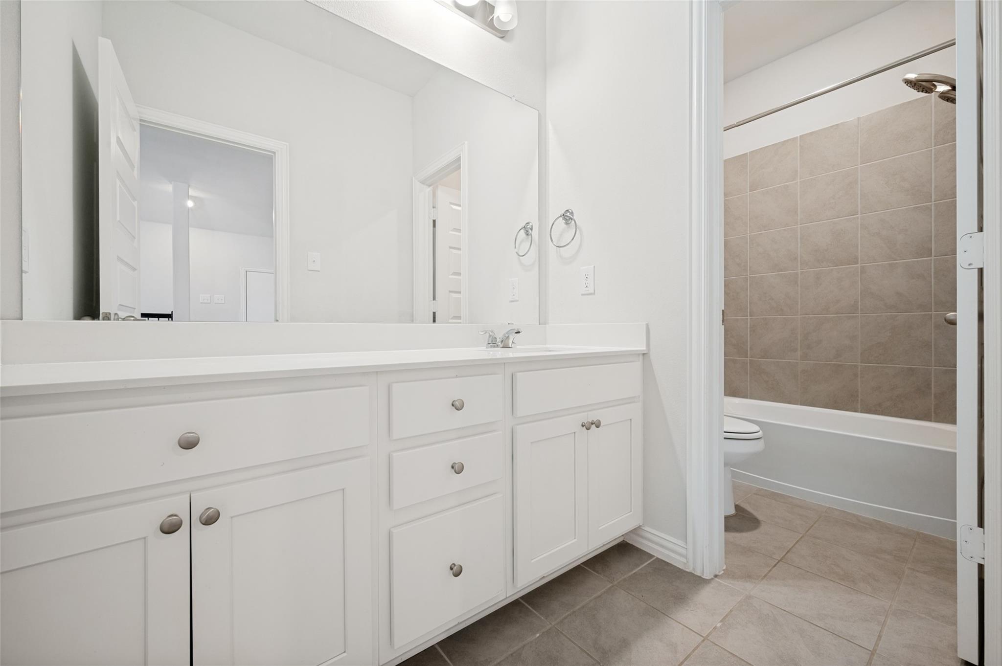 property viewer photo 21