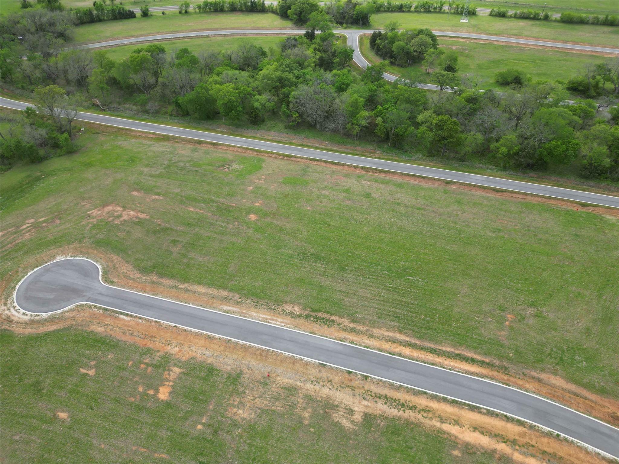 main property photo 18