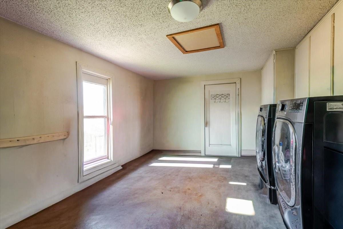 property viewer photo 5