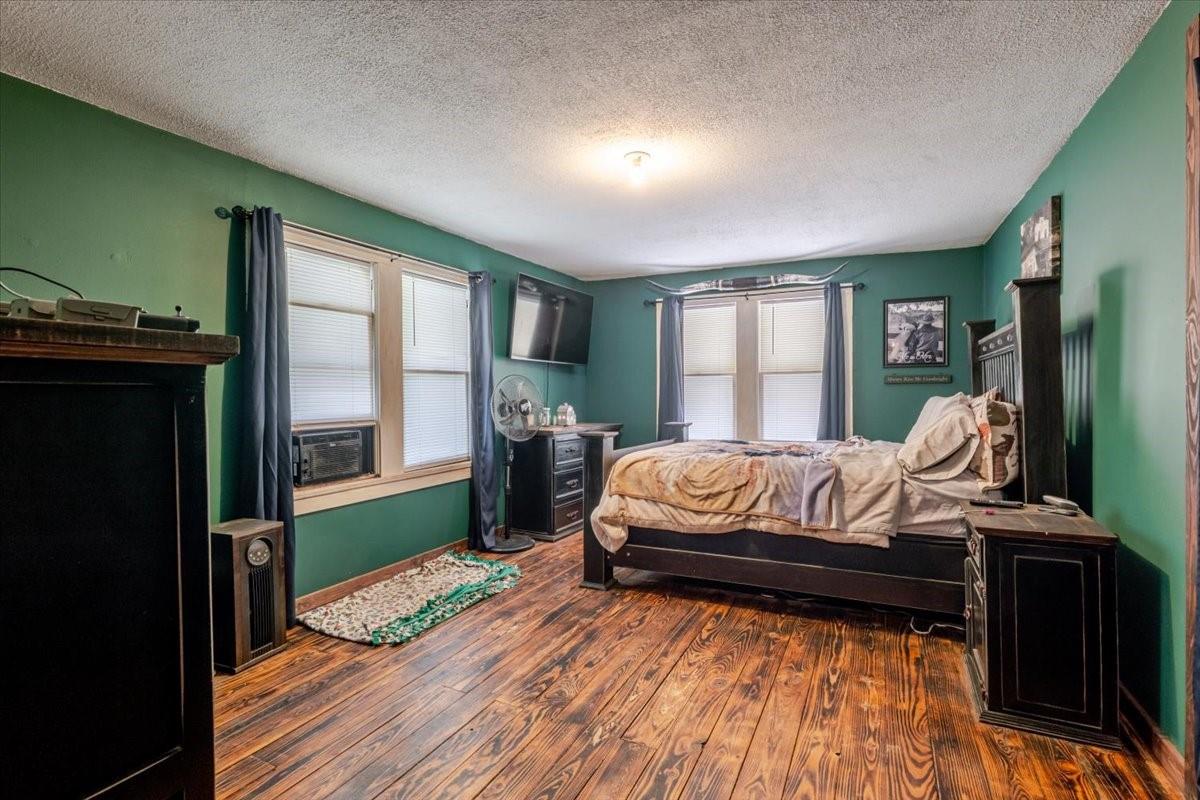 property viewer photo 8