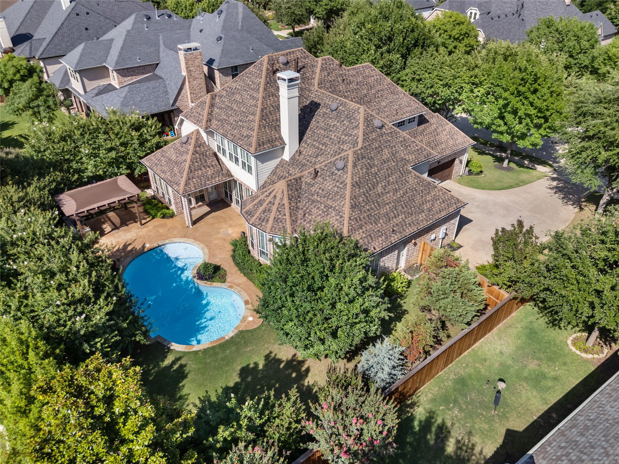 main property photo 3