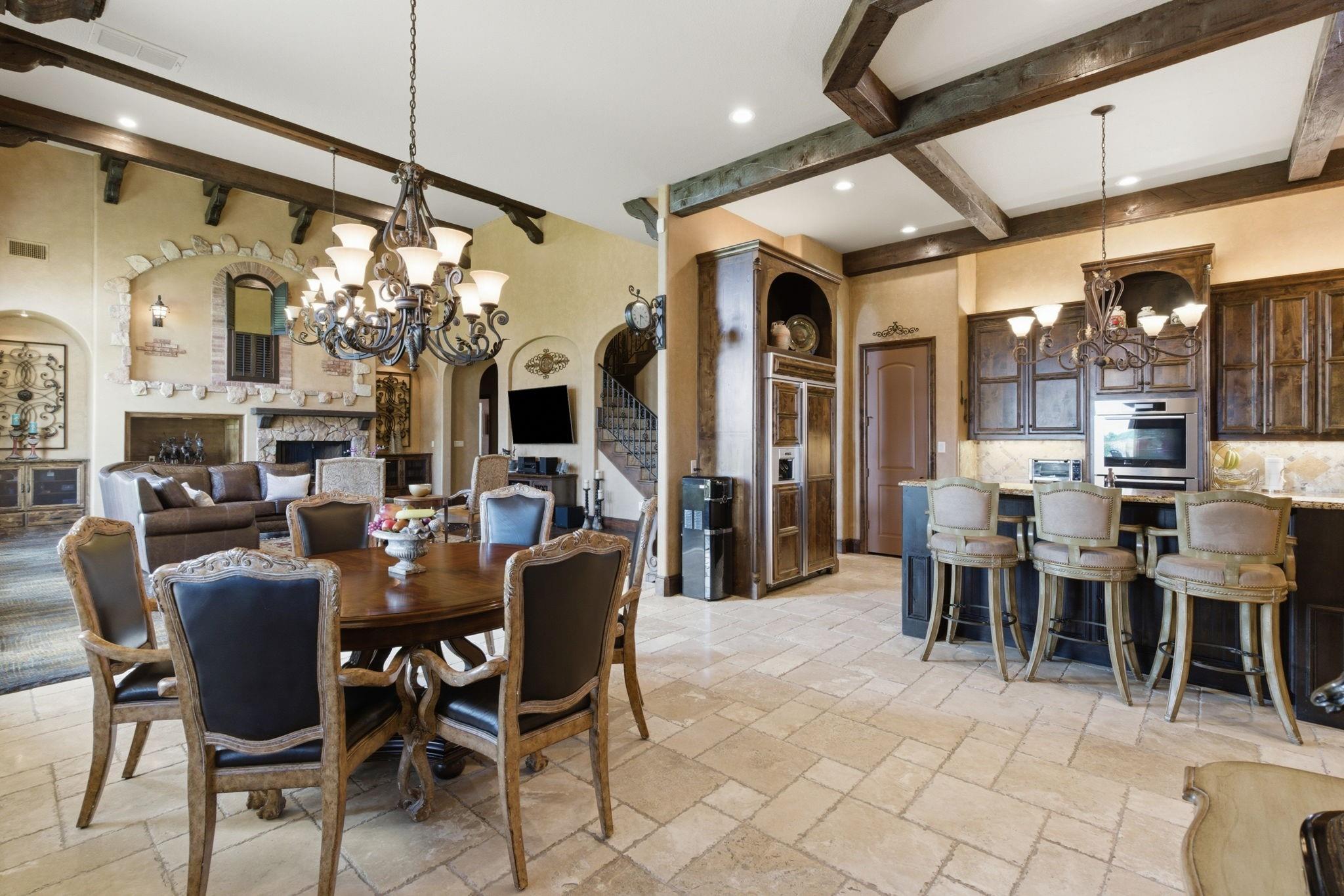 main property photo 18