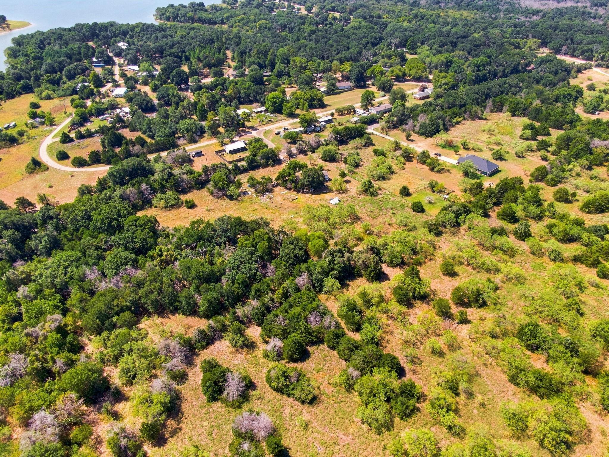 main property photo 18