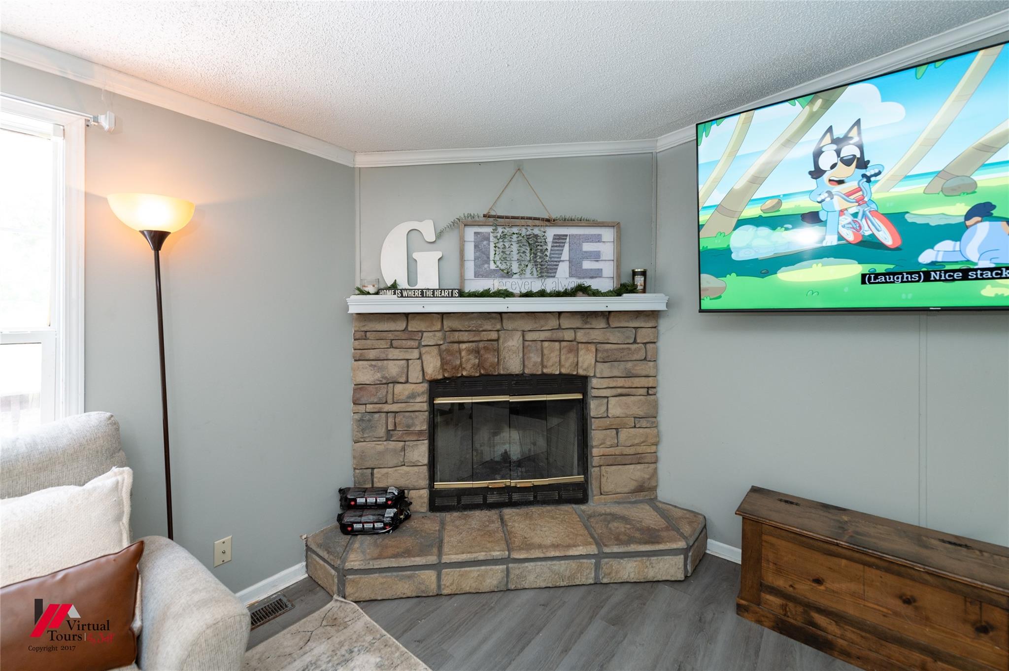 main property photo 4