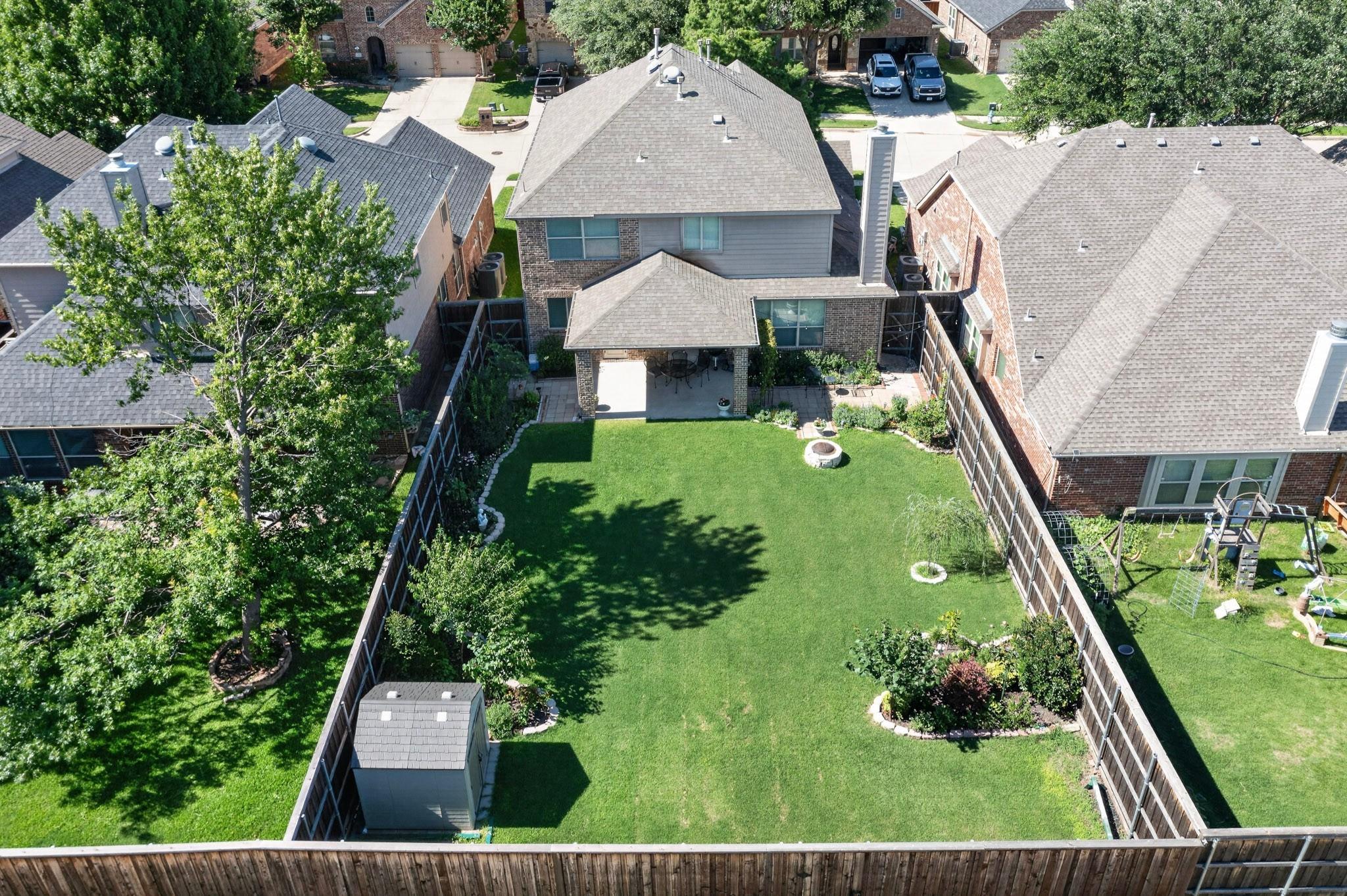 main property photo 39