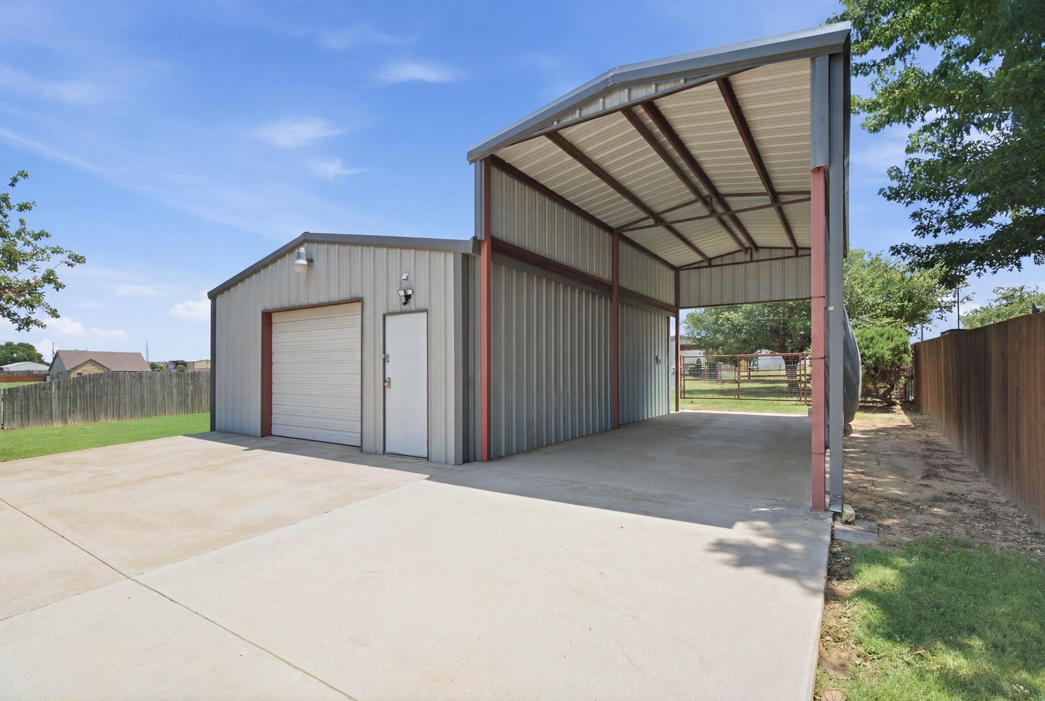 main property photo 36