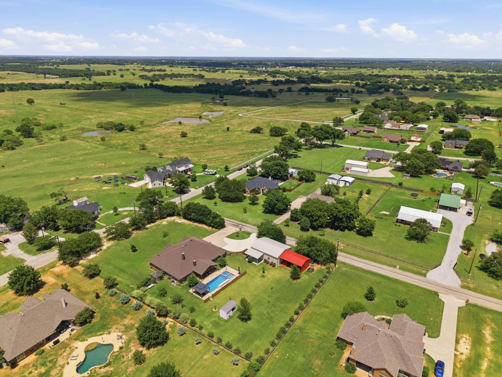 main property photo 39