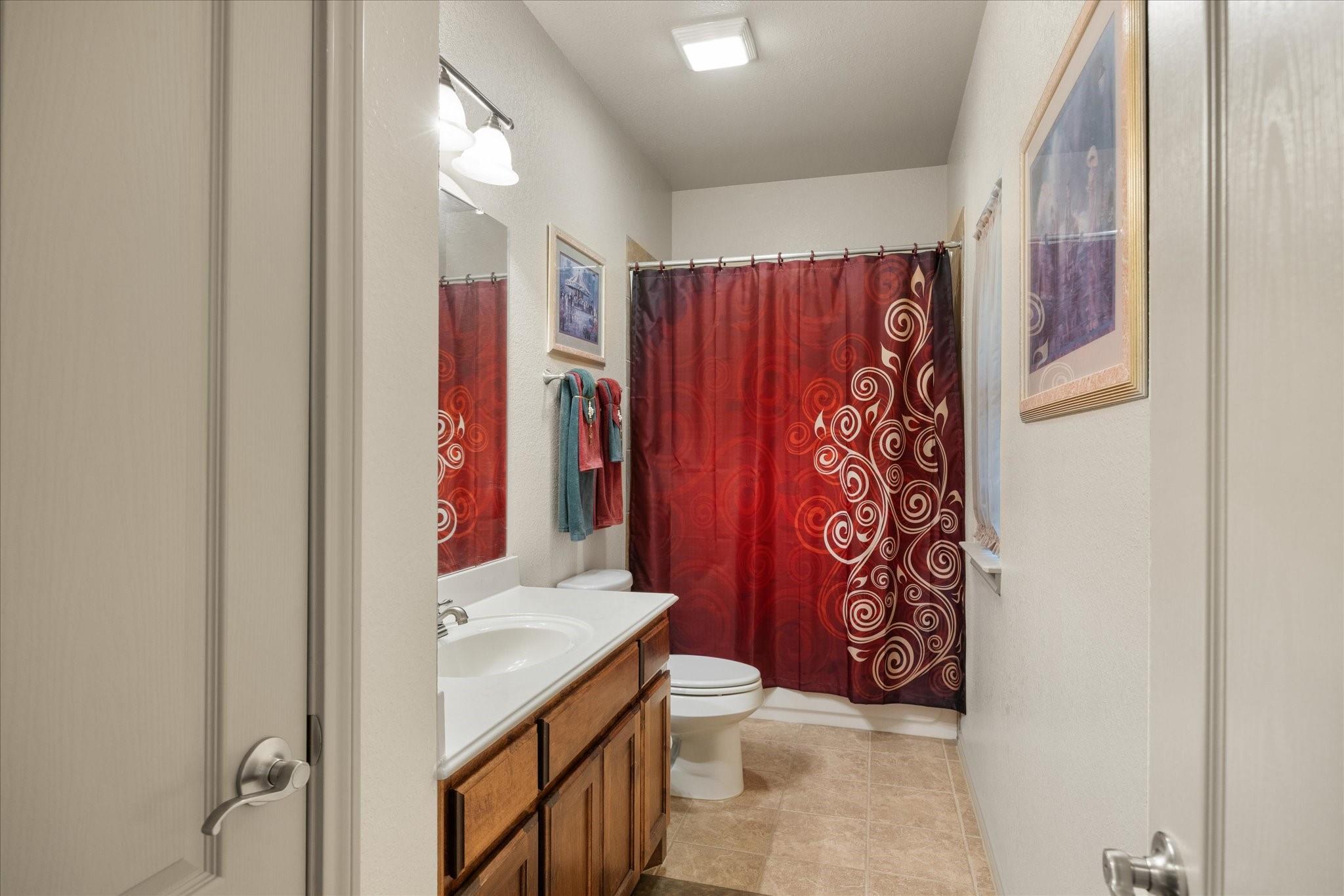 main property photo 25