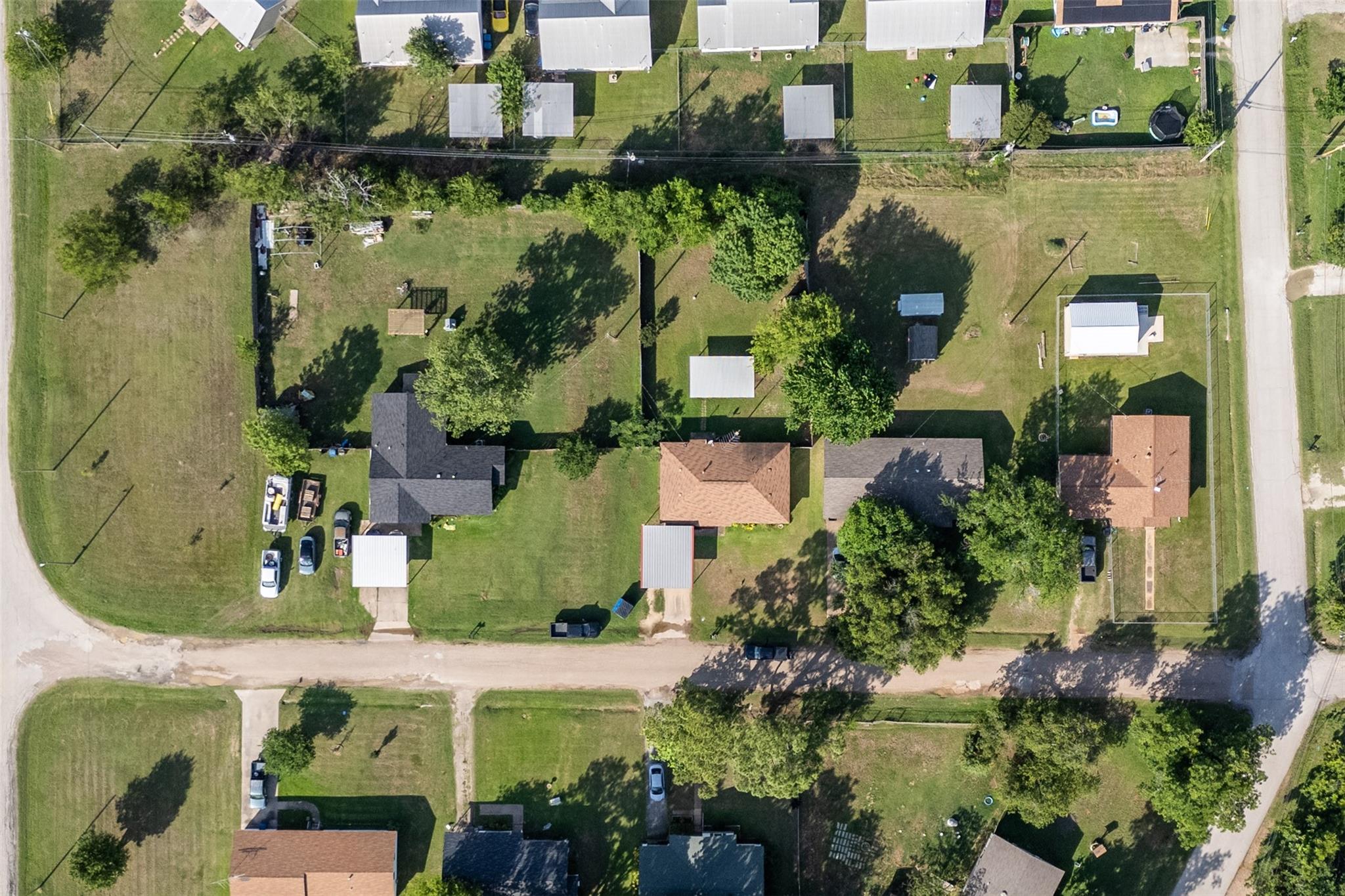 main property photo 12