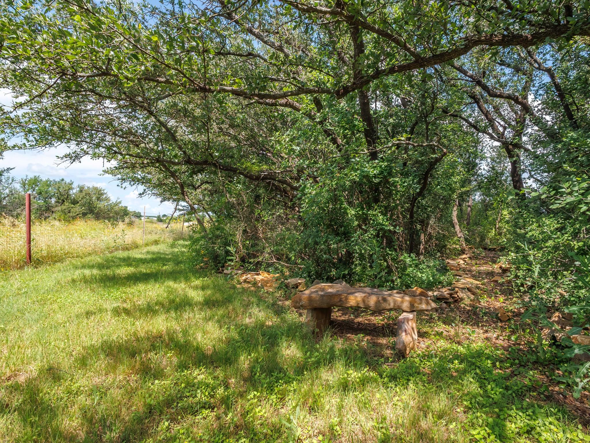 main property photo 16