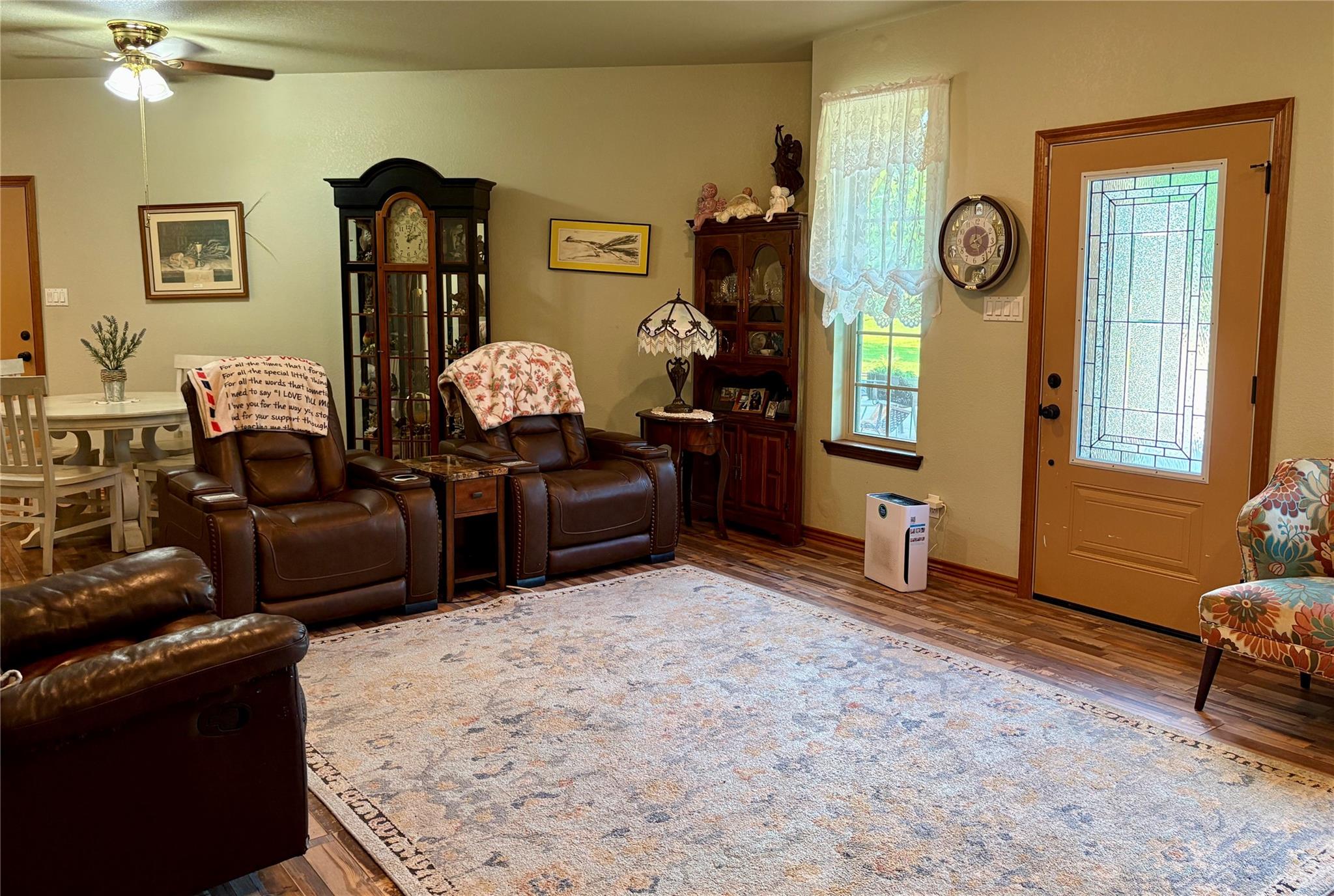 main property photo 38