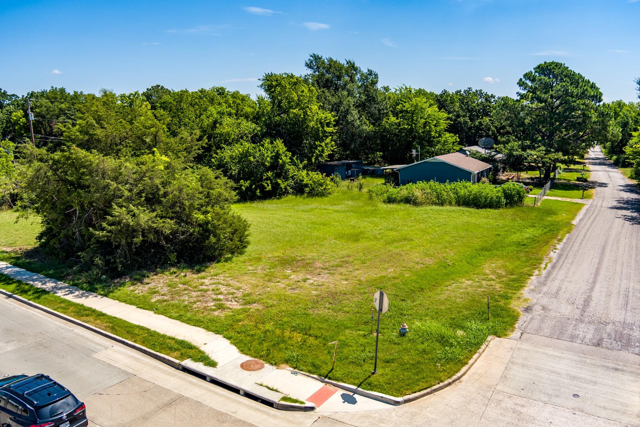 main property photo 4