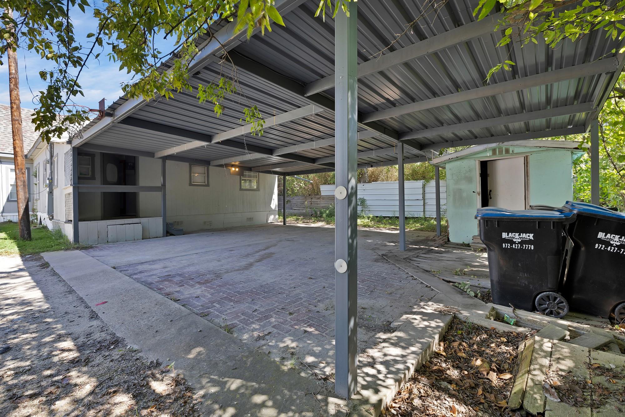 main property photo 18