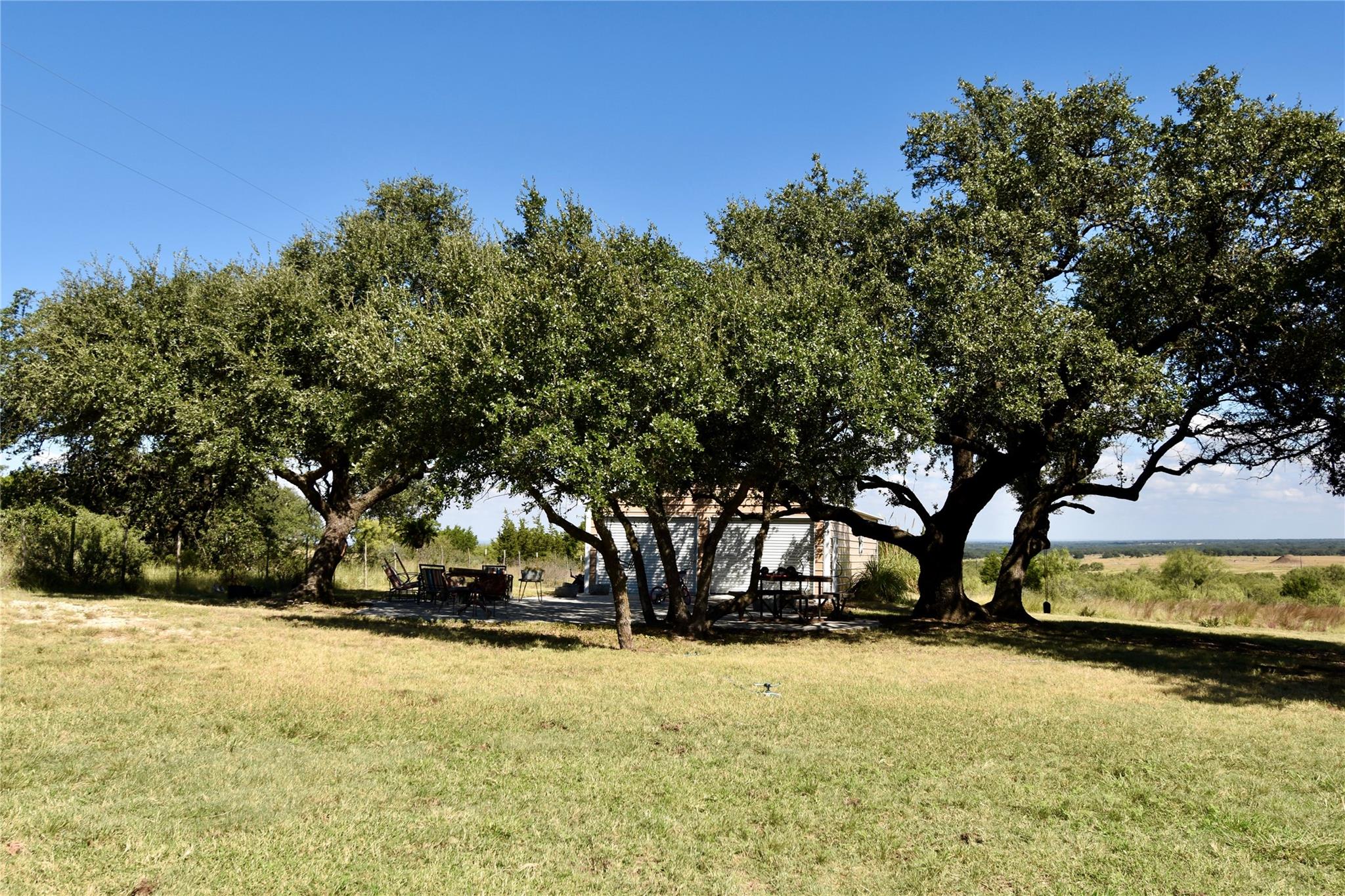 main property photo 37