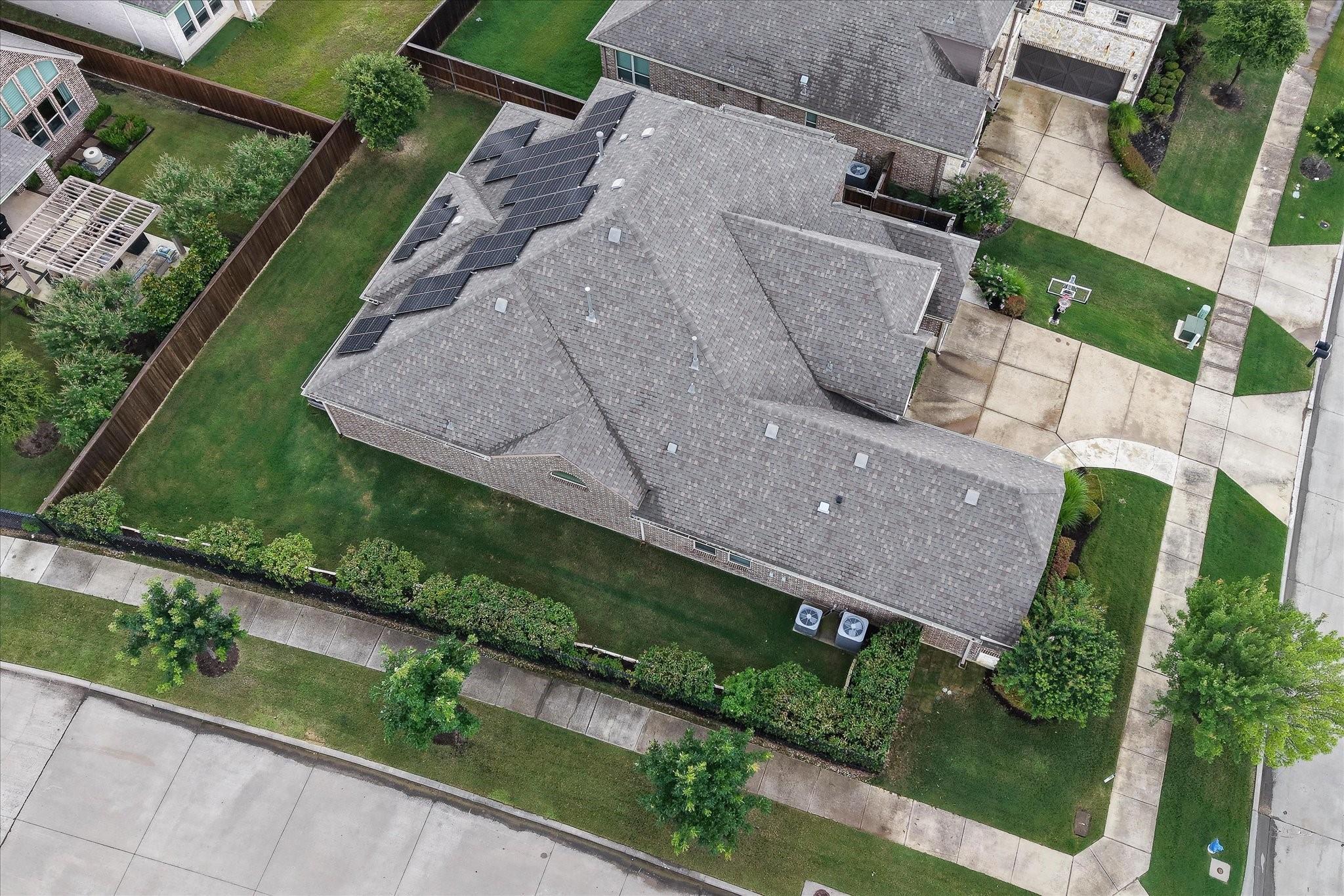 main property photo 28