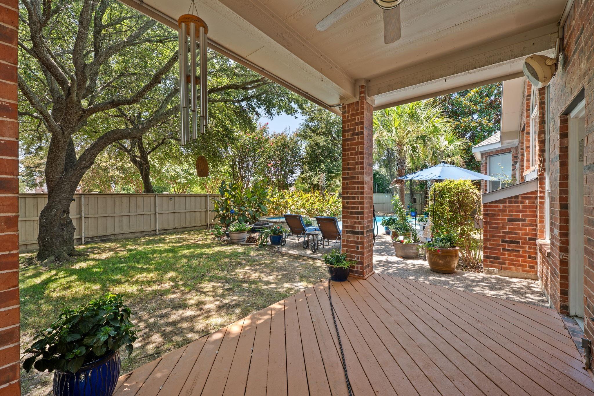 main property photo 29