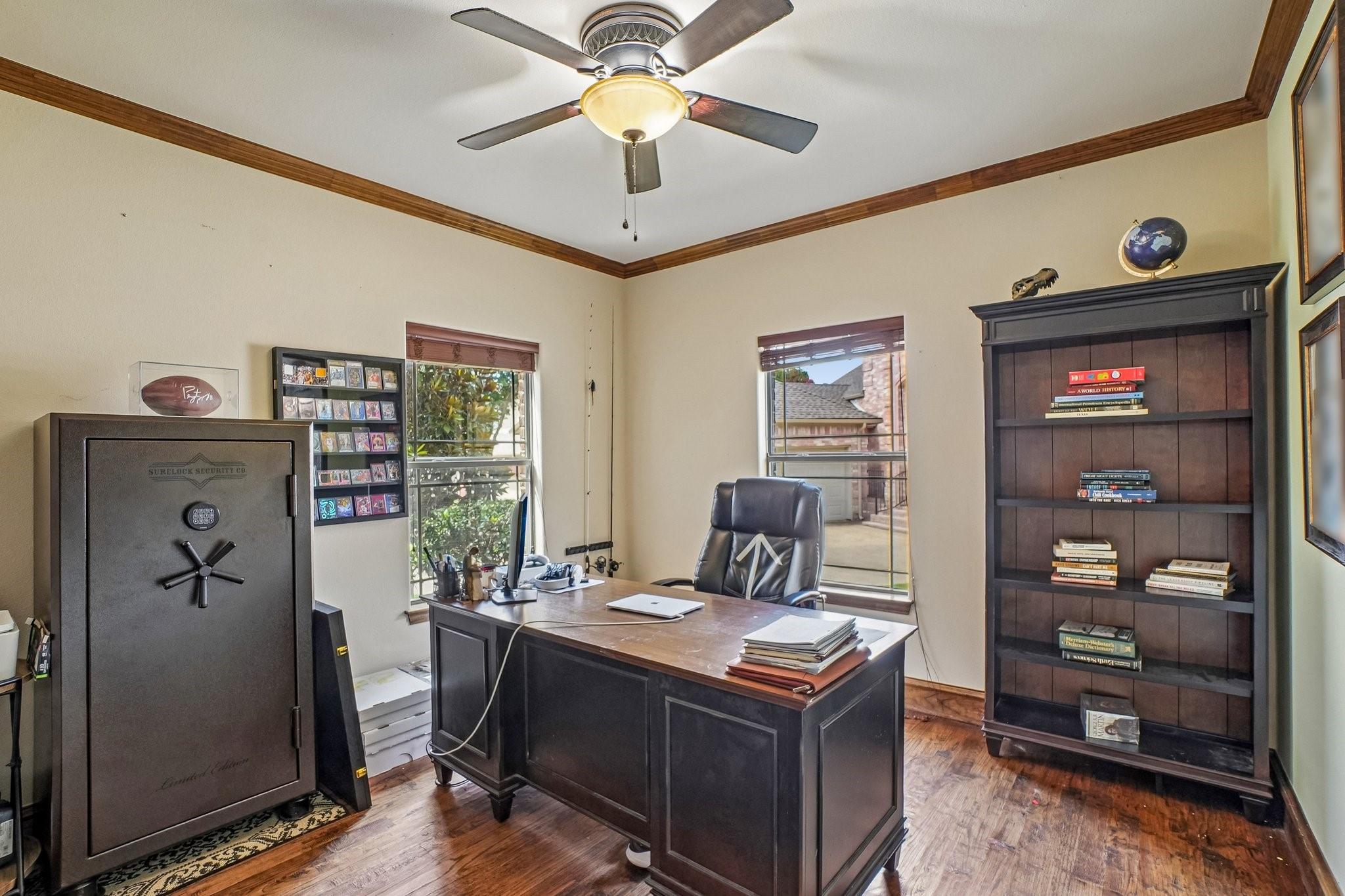 main property photo 9