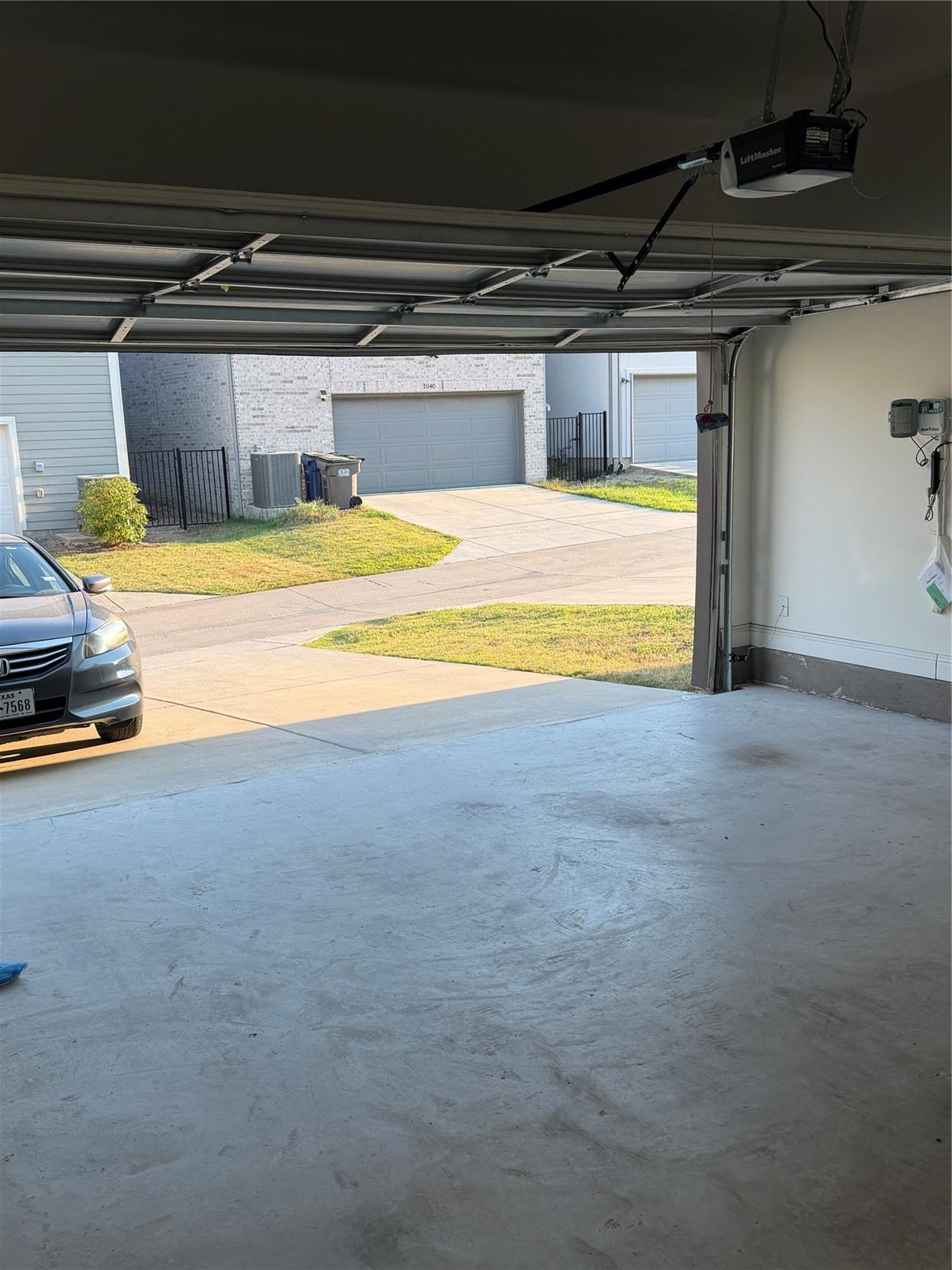 main property photo 27