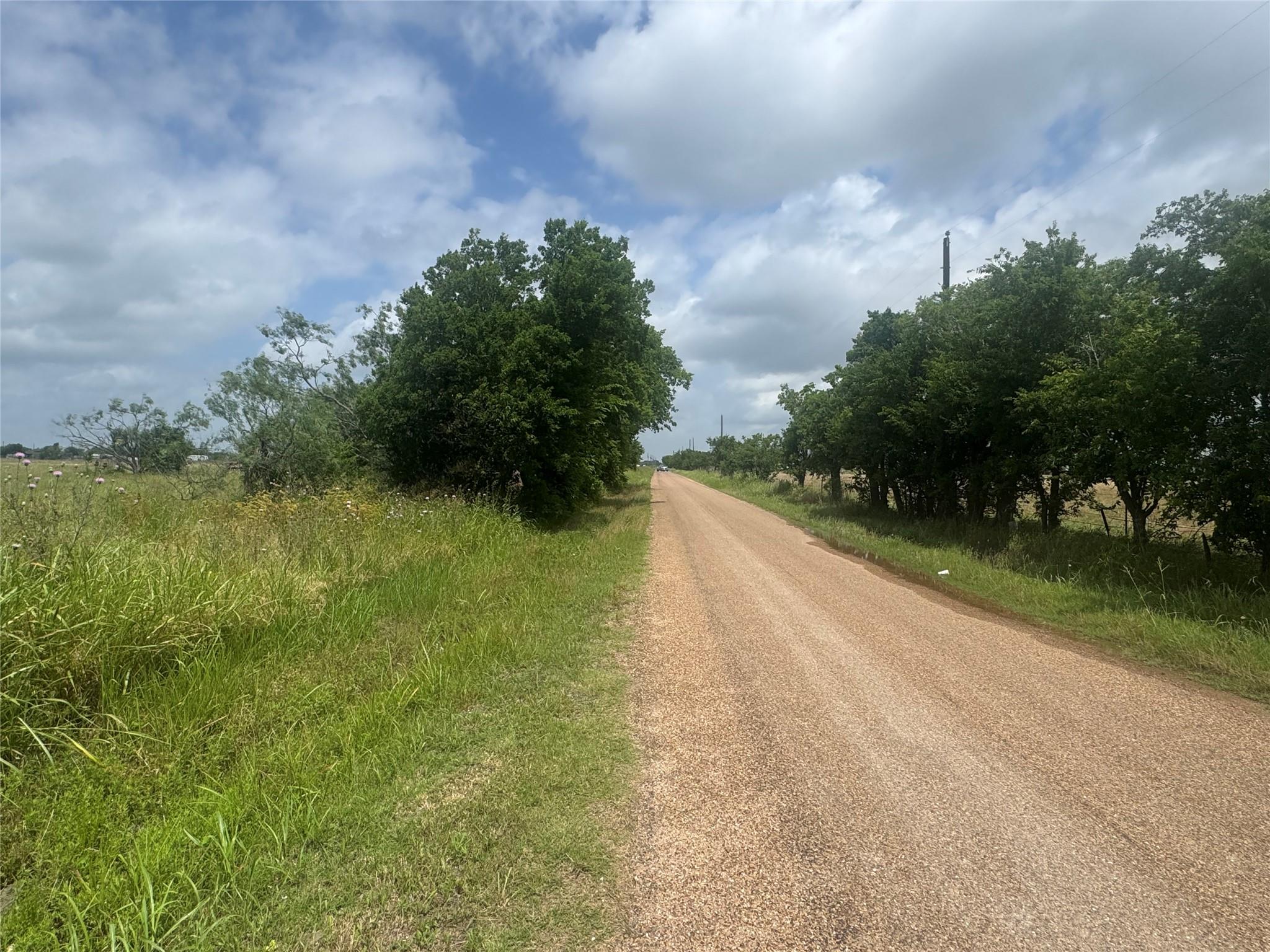 main property photo 11